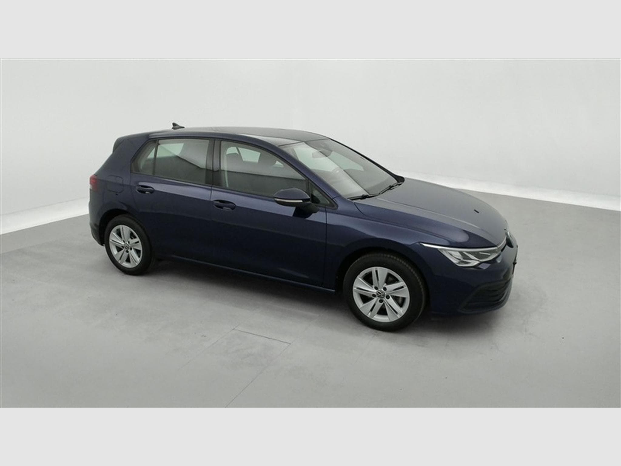 VW Golf 1.0 eTSI Life DSG NAVI / FULL LED / CARPLAY (2023) - Photo 23