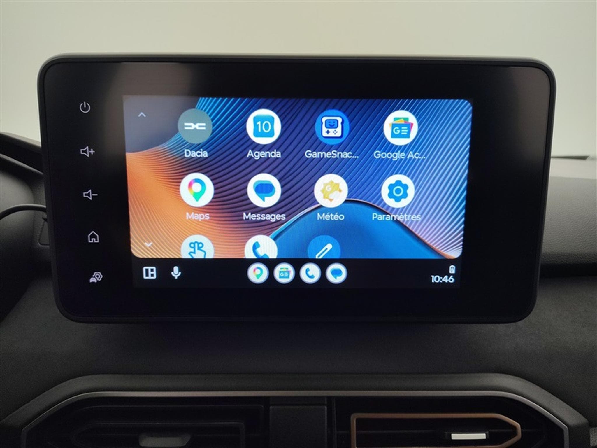 Dacia Jogger Hybrid 1.6 Extreme 7PL / NAVI / CARPLAY / CAMERA (2025) - Photo 20