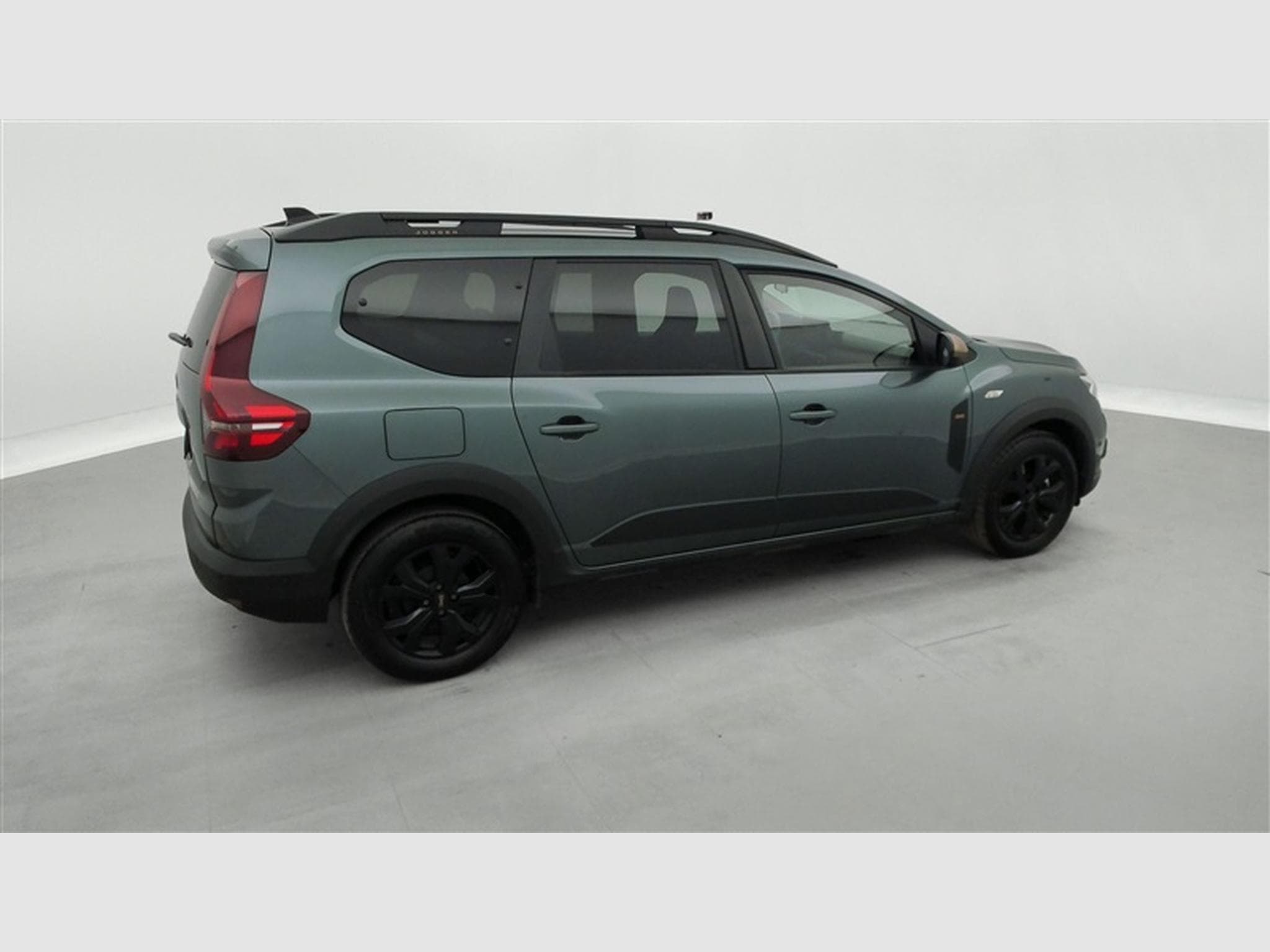 Dacia Jogger Hybrid 1.6 Extreme 7PL / NAVI / CARPLAY / CAMERA (2025) - Photo 25