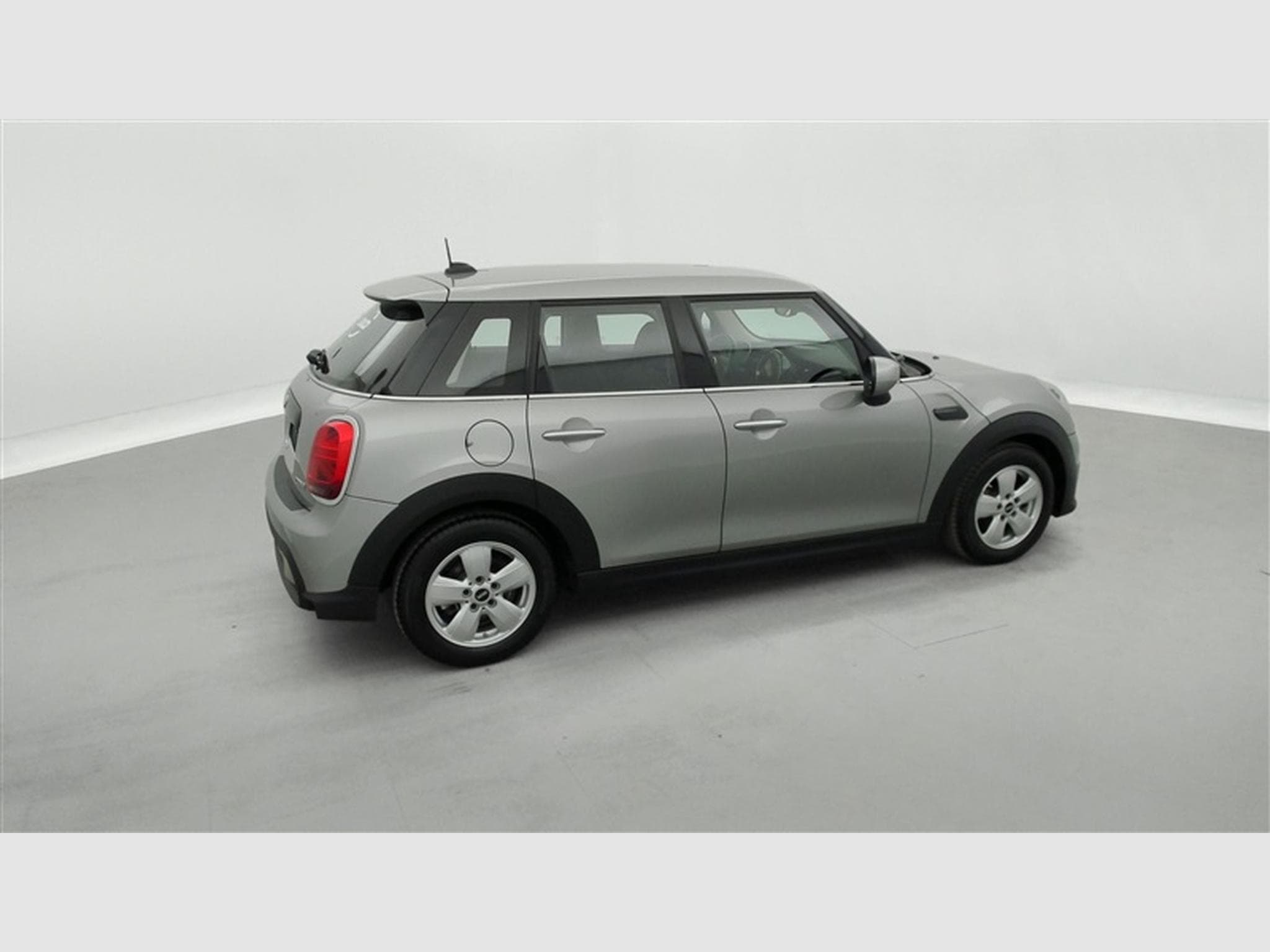 MINI Cooper 1.5A Cooper AUTO/NAVI/FULL LED/JA/PDC (2023) - Photo 24
