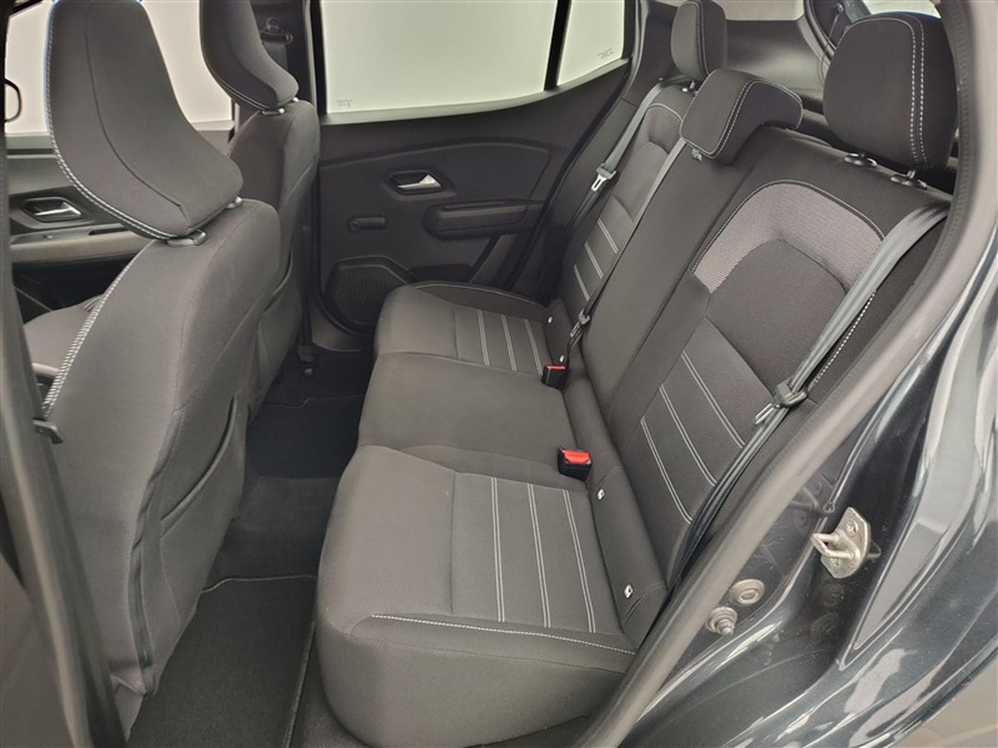 Dacia Sandero 1.0 TCe 90Cv Comfort CARPLAY / CAMERA (2022) - Photo 12