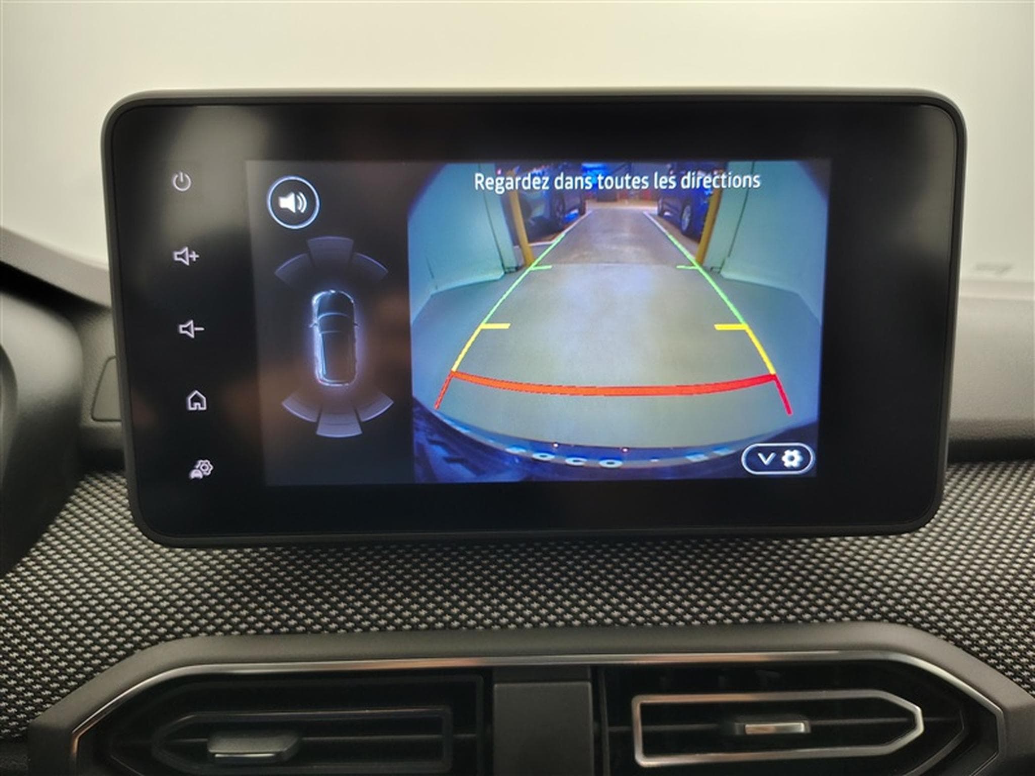 Dacia Sandero 1.0 TCe 90Cv Comfort CARPLAY / CAMERA (2022) - Photo 17