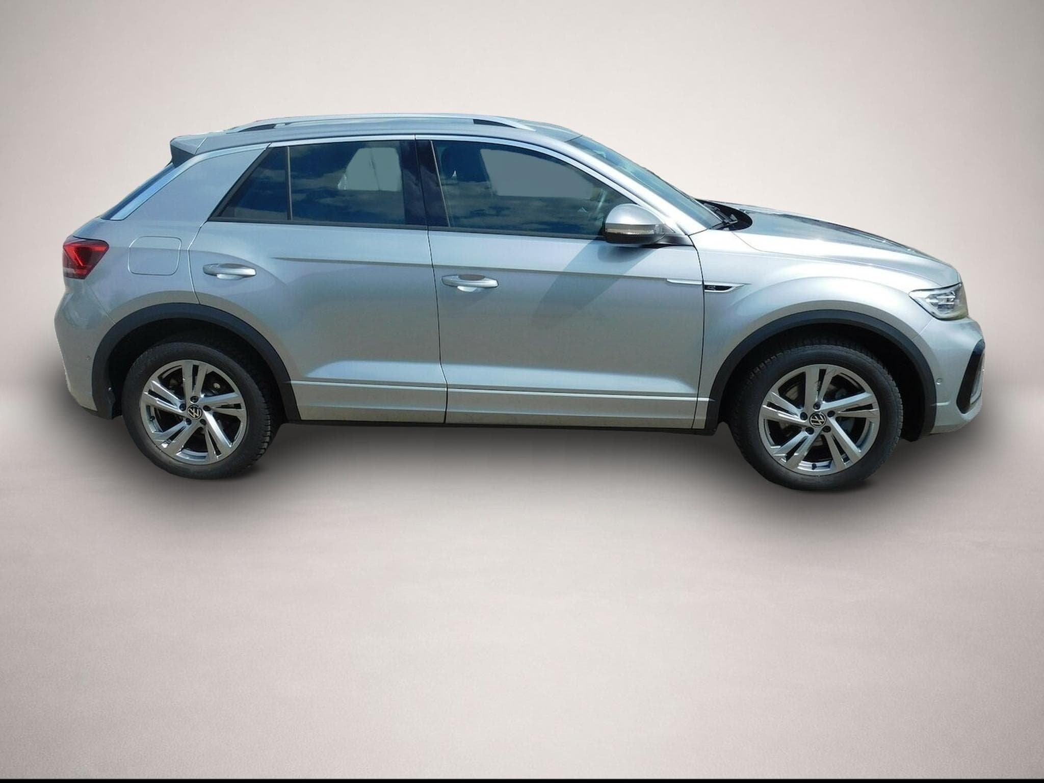 VW T-Roc (2024) - Photo 2
