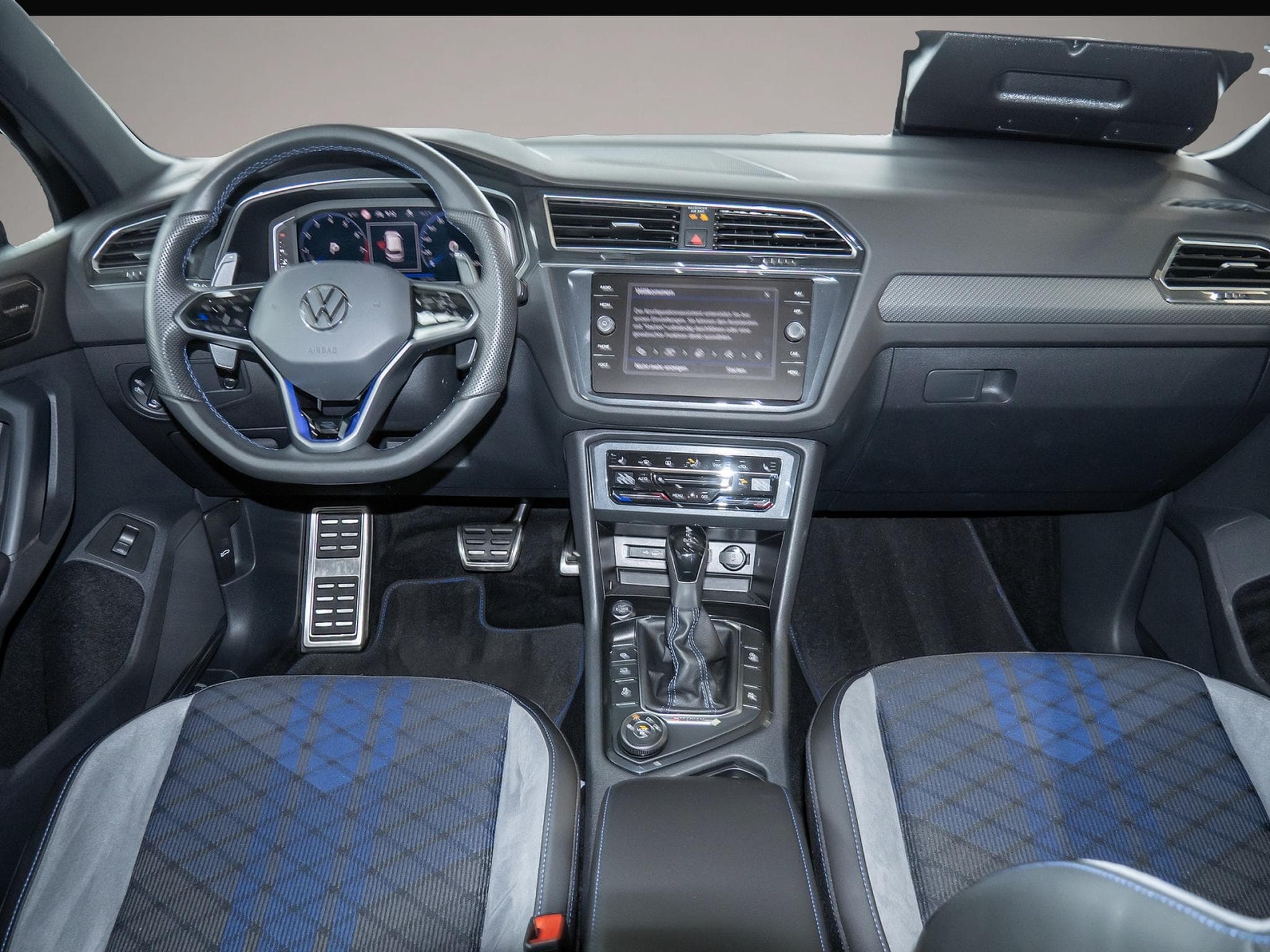 VW Tiguan (2024) - Photo 4