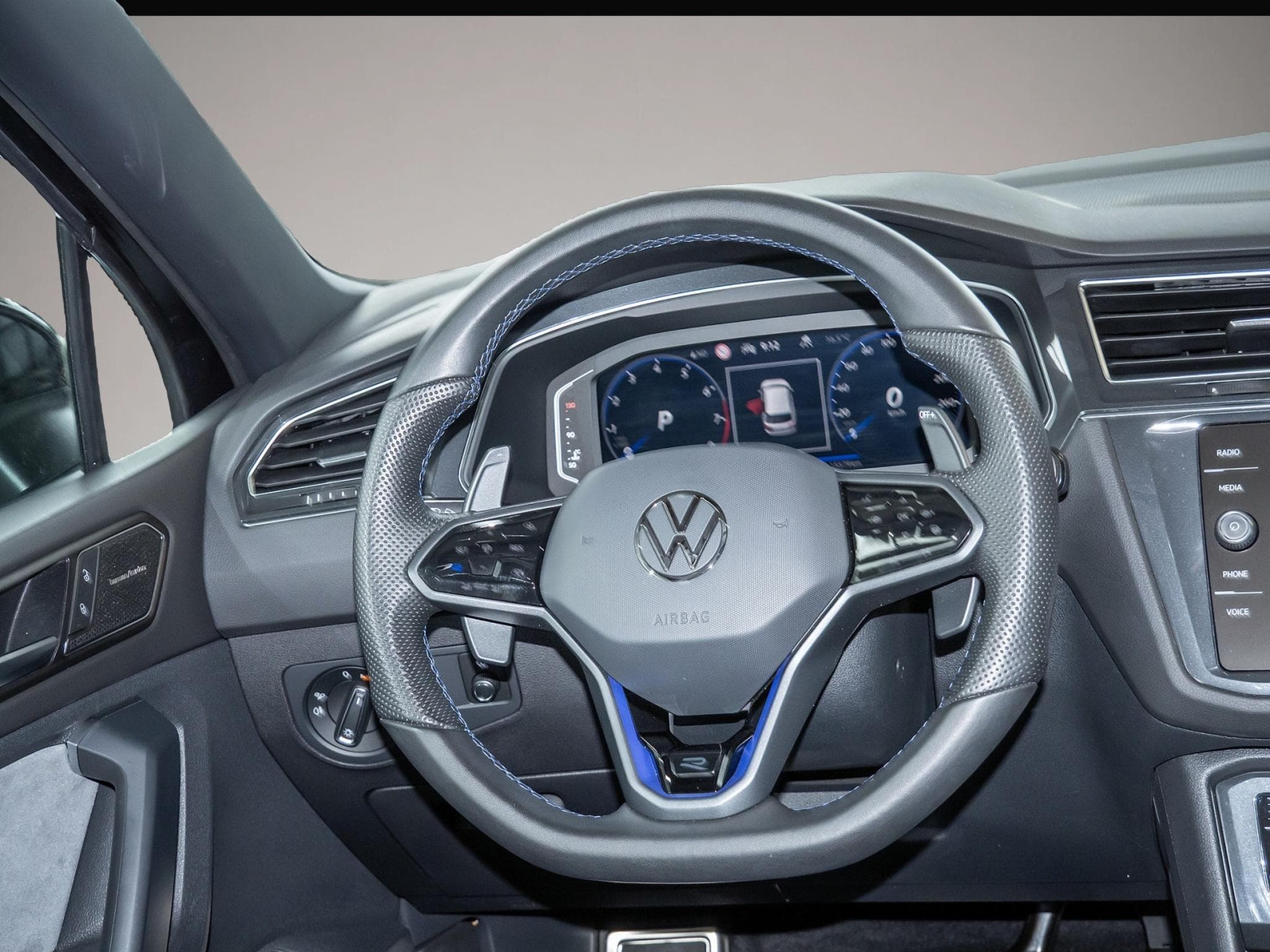 VW Tiguan (2024) - Photo 5