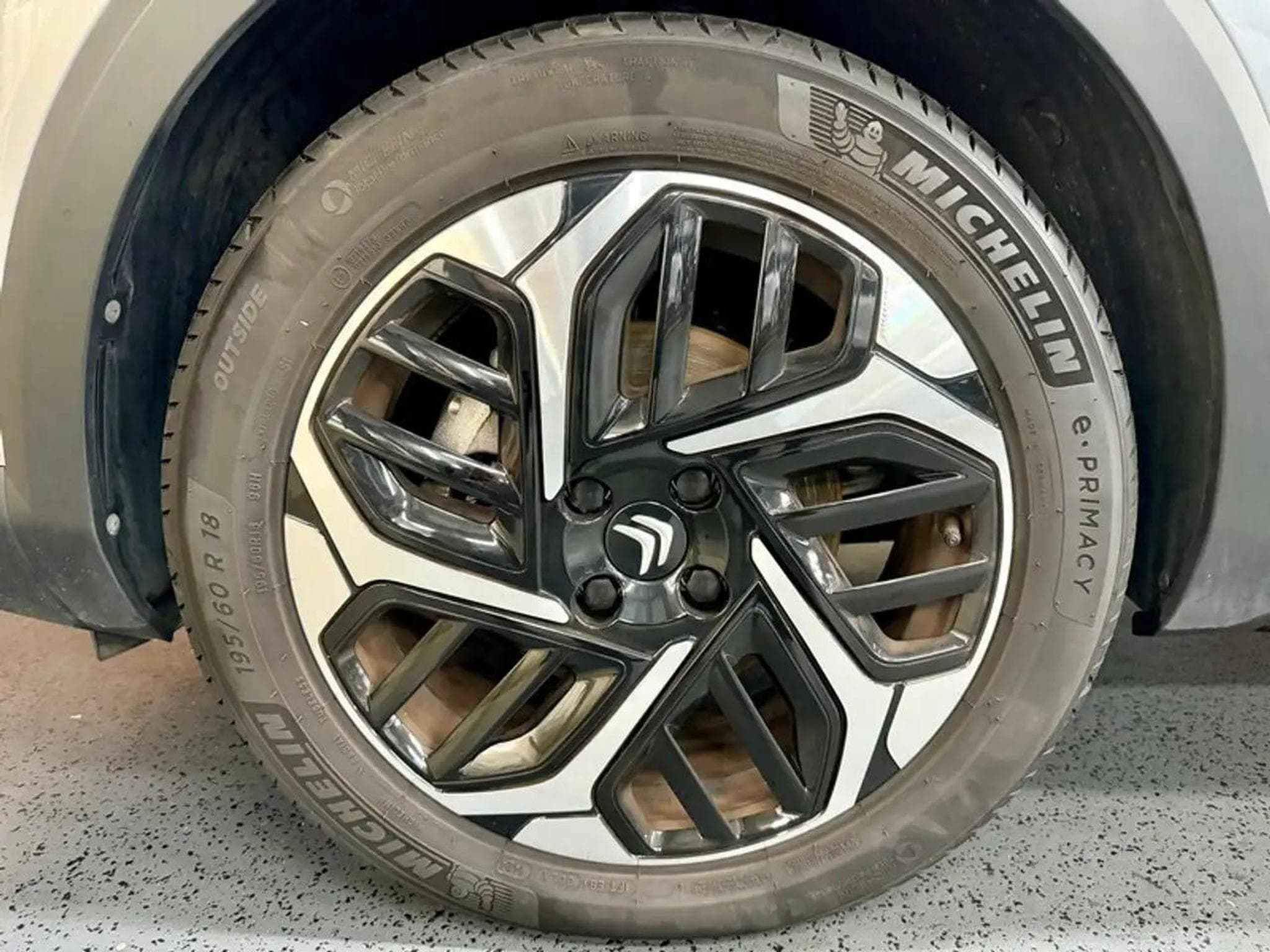 Citroën C4 (2024) - Photo 3