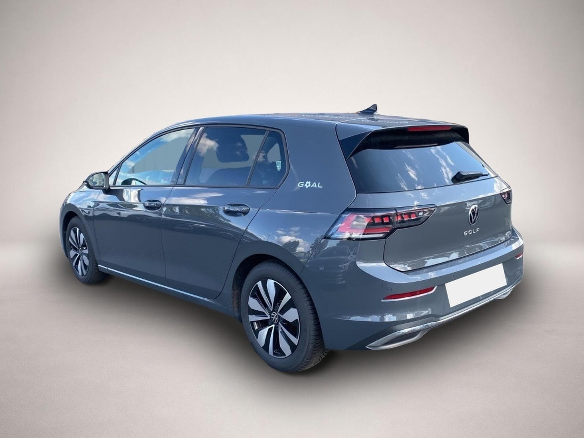 VW Golf (2025) - Photo 3
