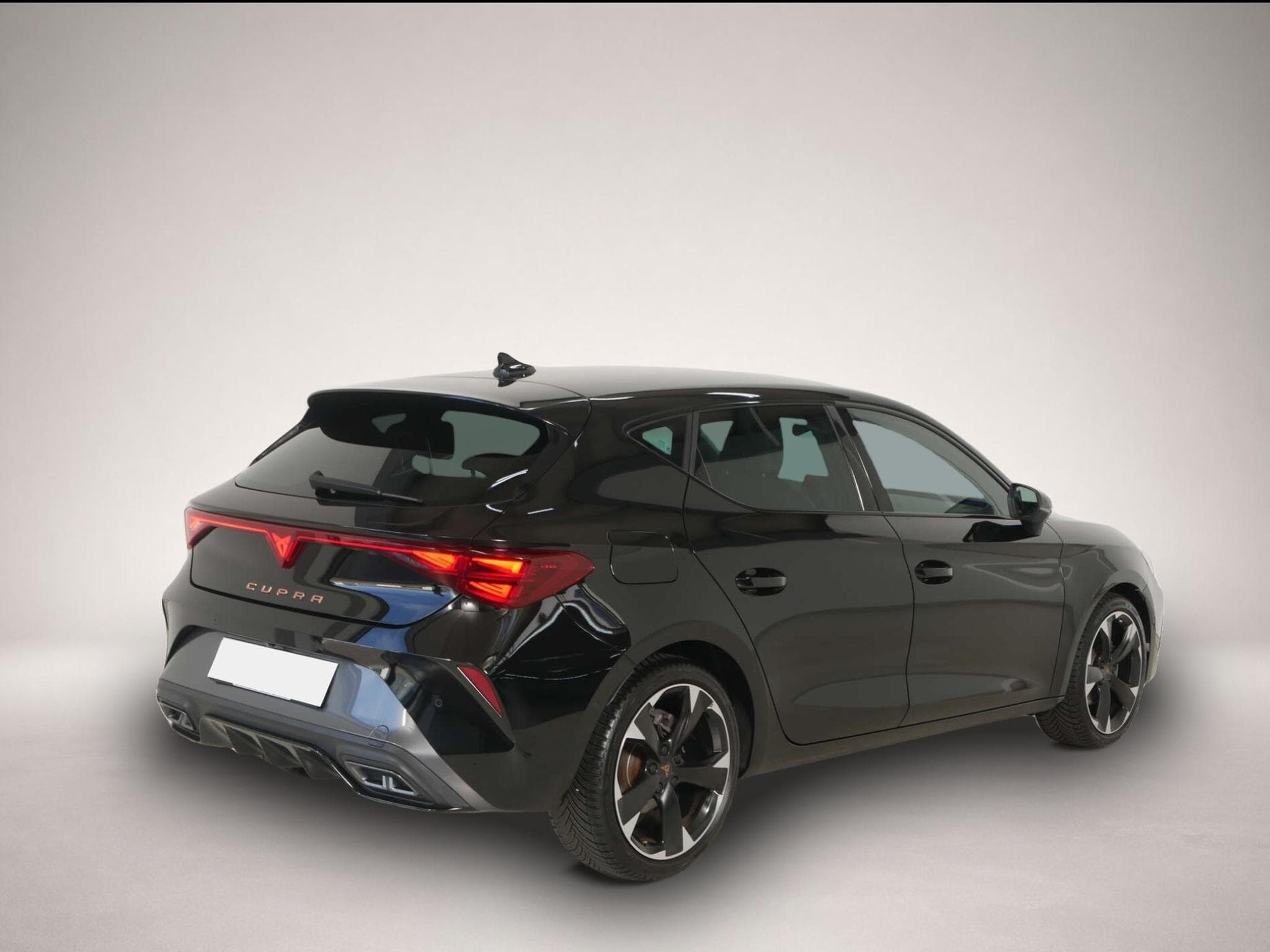 Cupra Leon (2025) - Photo 5