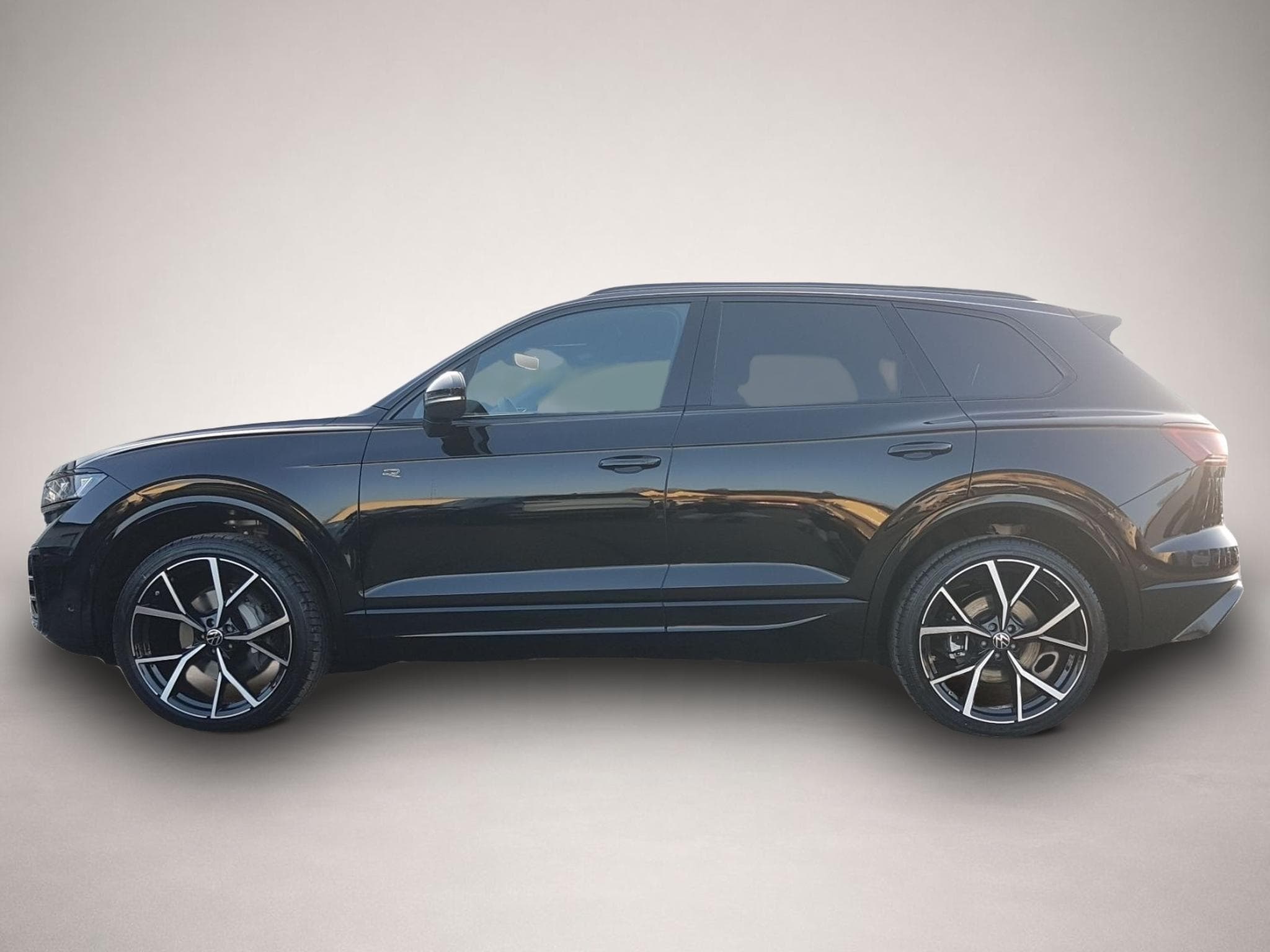 VW Touareg (2025) - Photo 2