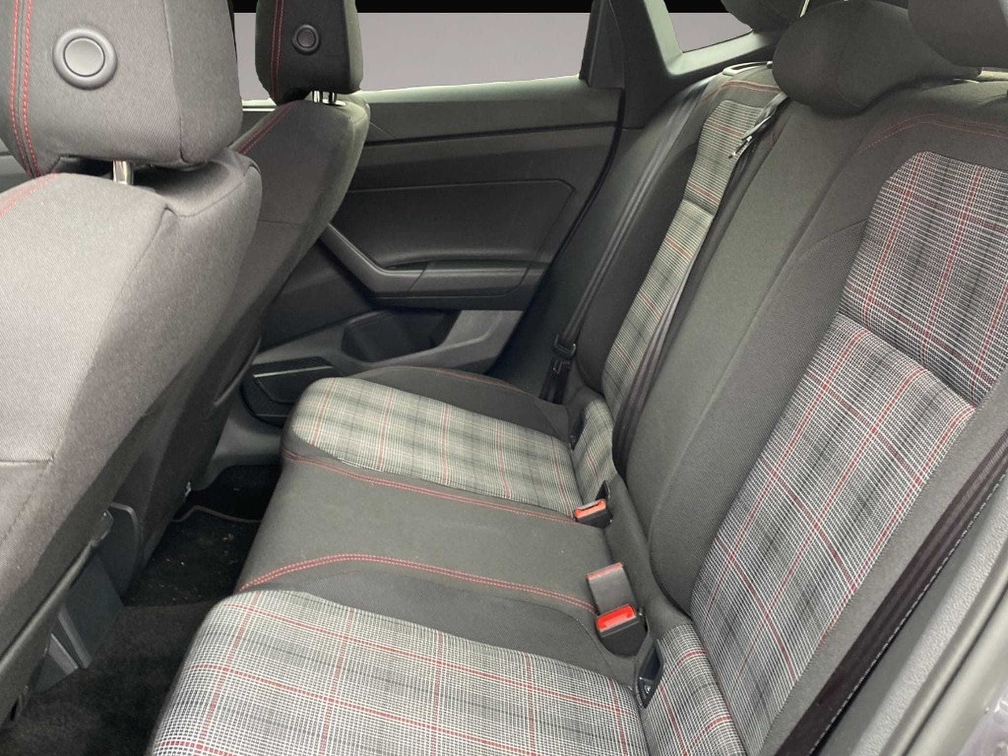 VW Polo (2024) - Photo 3