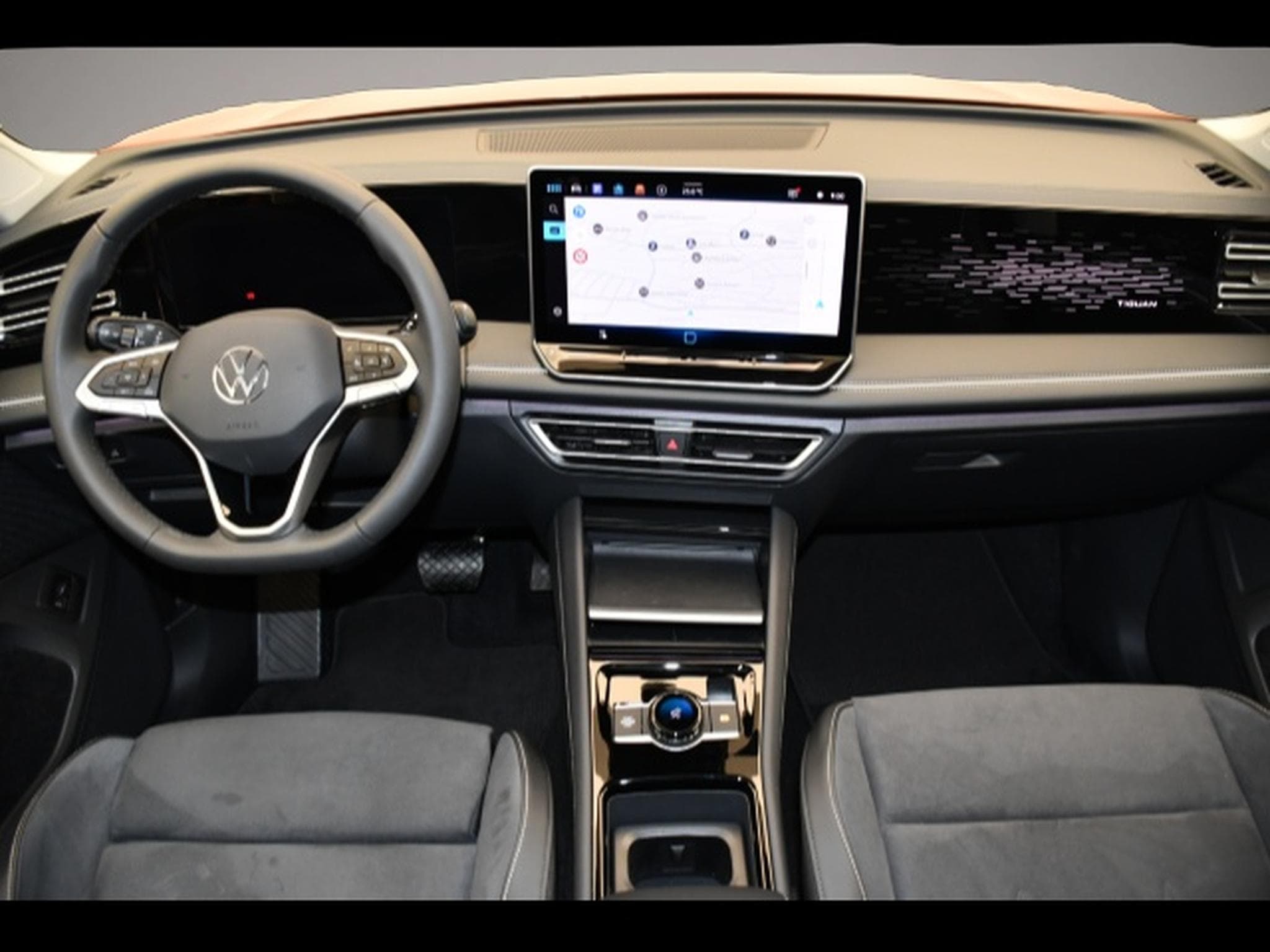 VW Tiguan (2025) - Photo 4