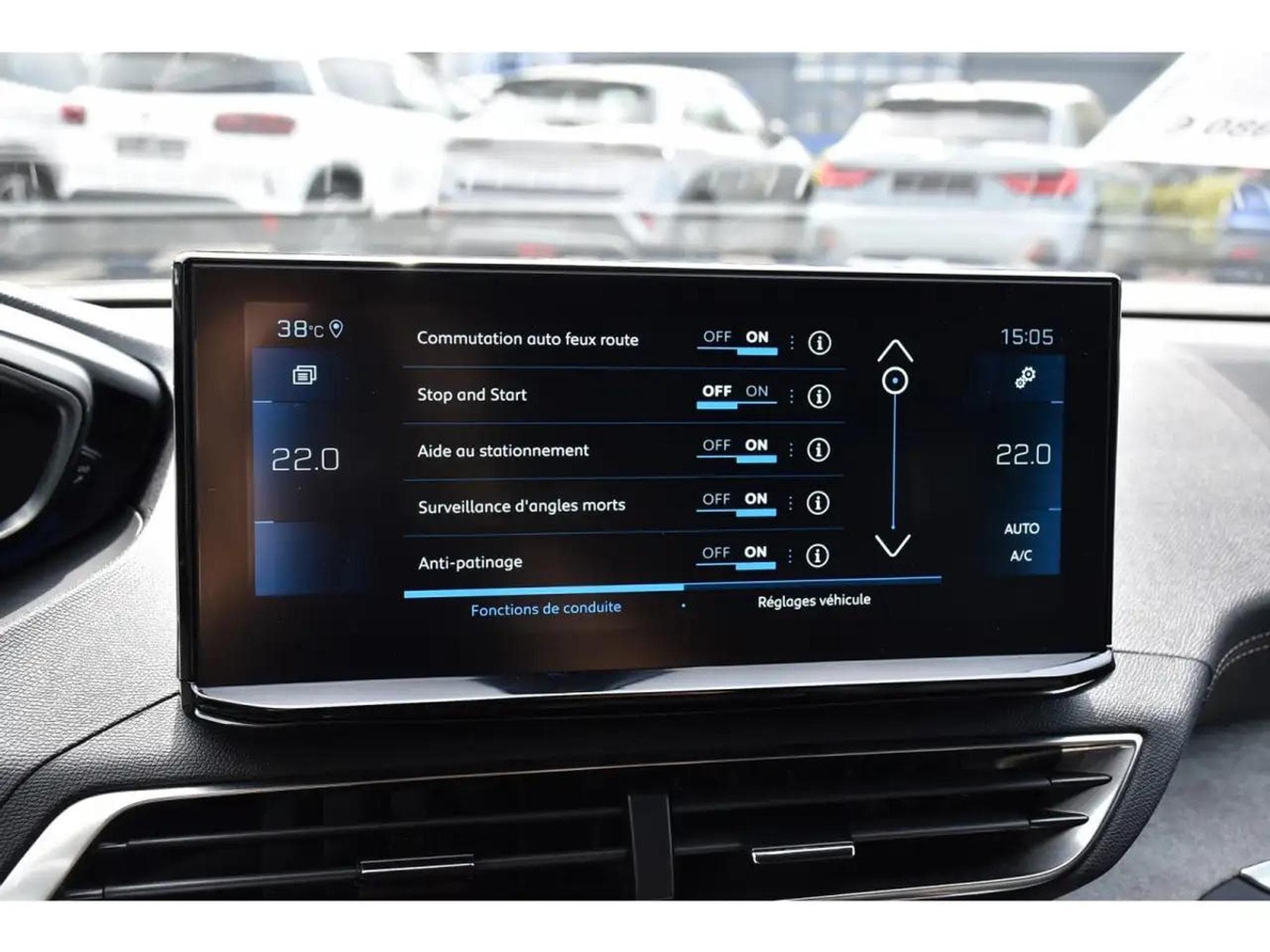 Peugeot 5008 (2024) - Photo 14