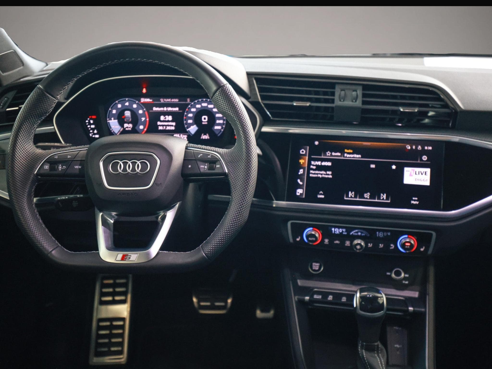 Audi Q3 (2023) - Photo 6