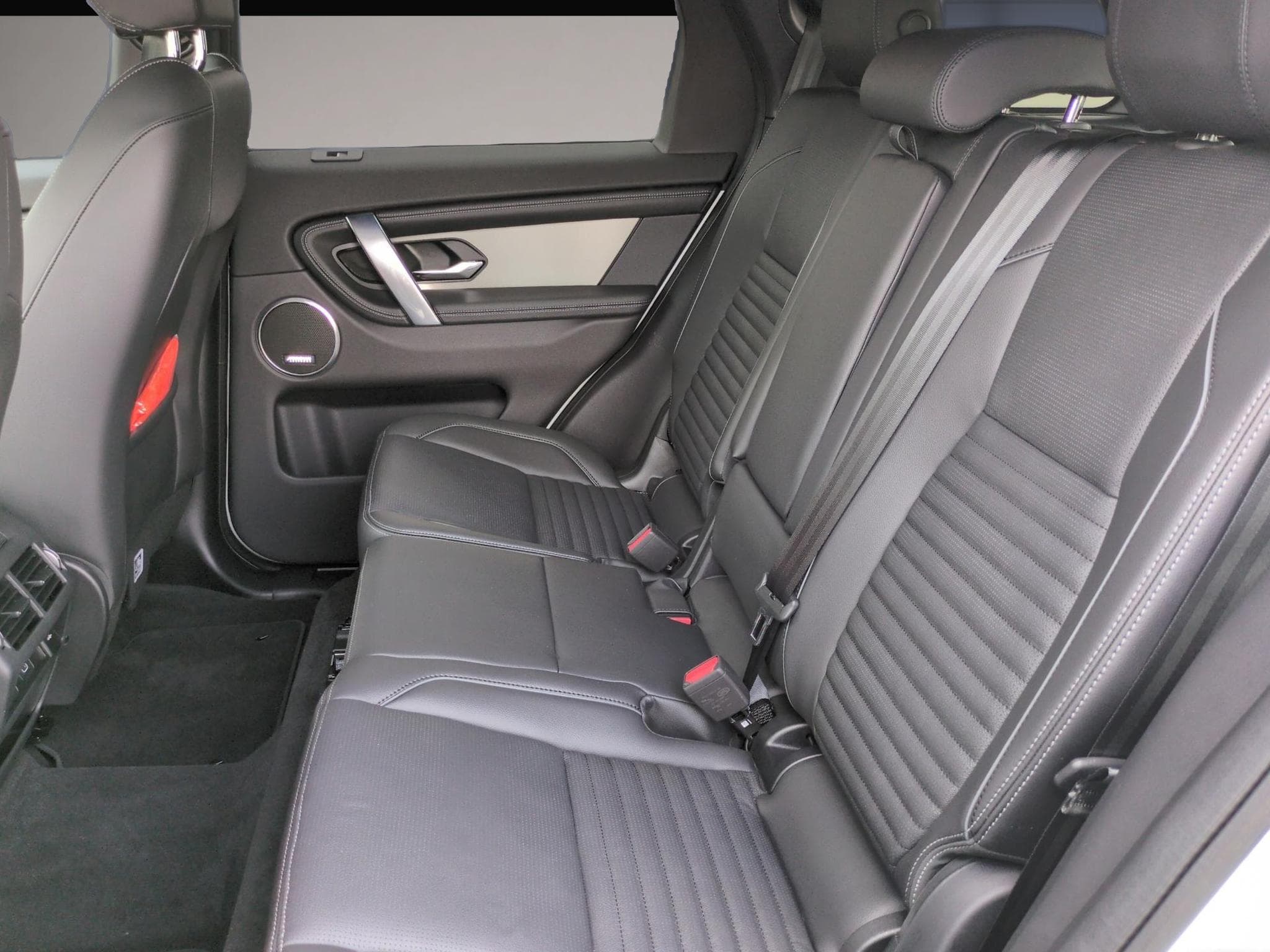 Land-Rover Discovery Sport (2026) - Foto 7