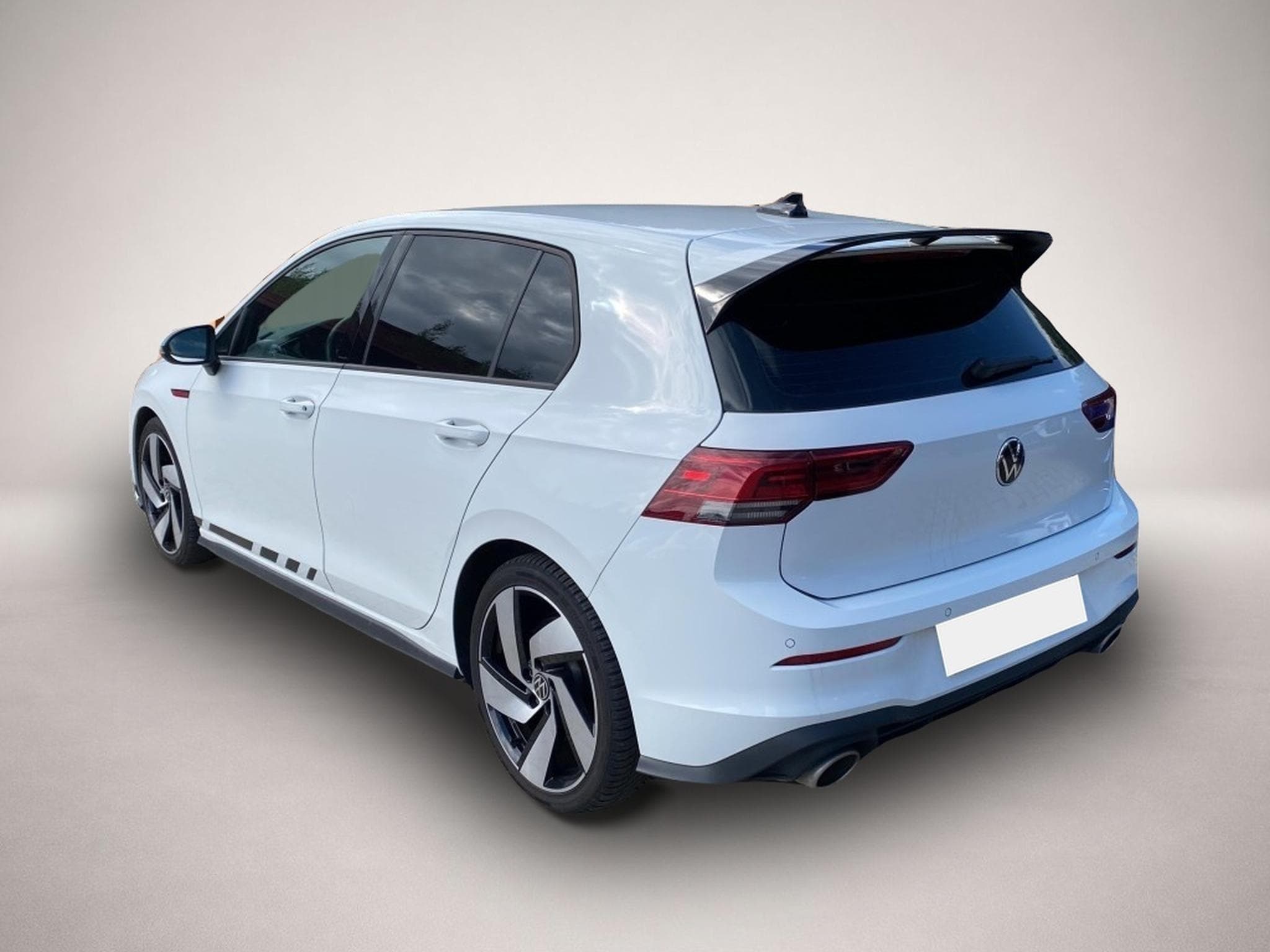 VW Golf (2024) - Photo 4