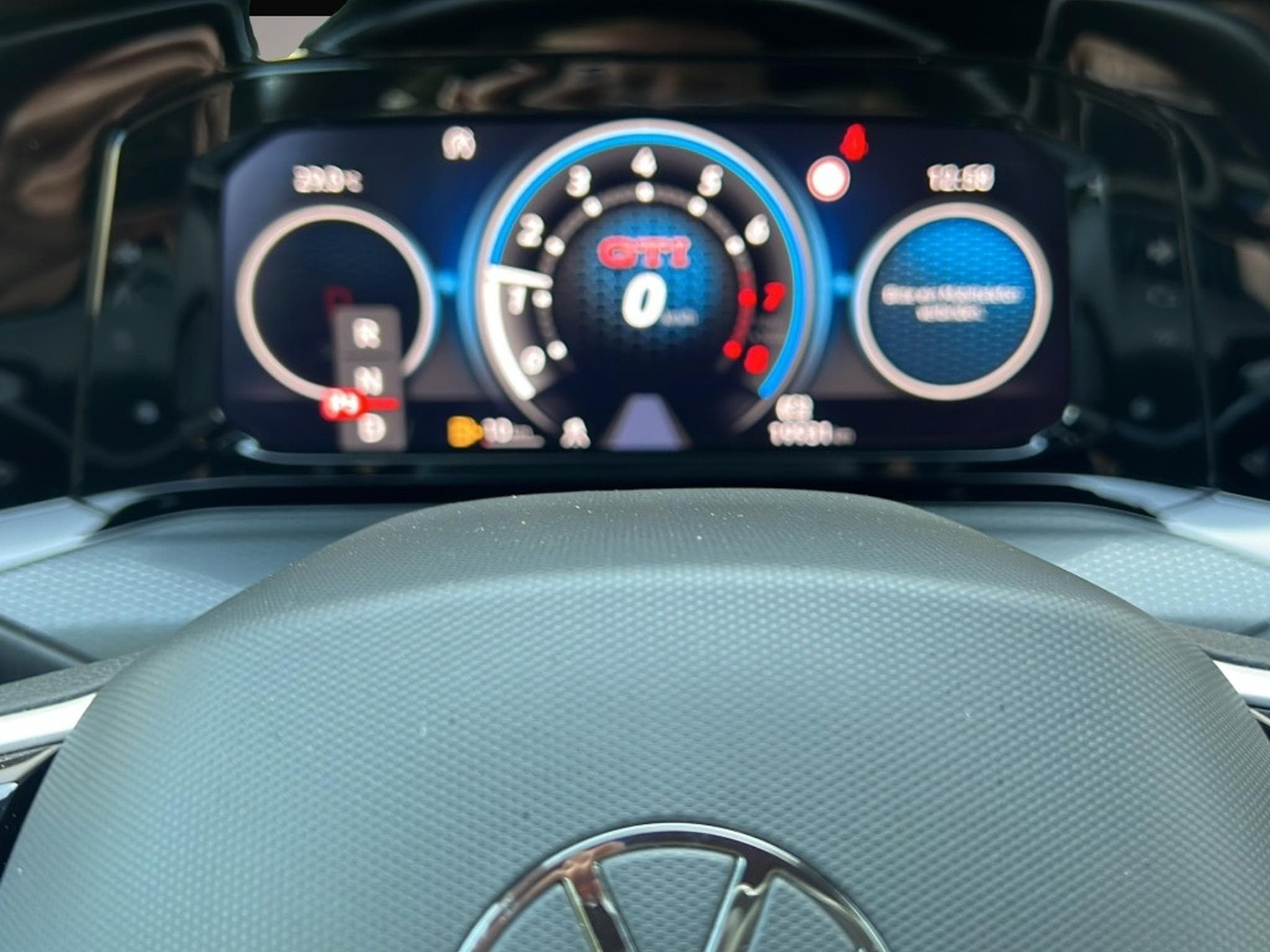 VW Golf (2024) - Photo 6