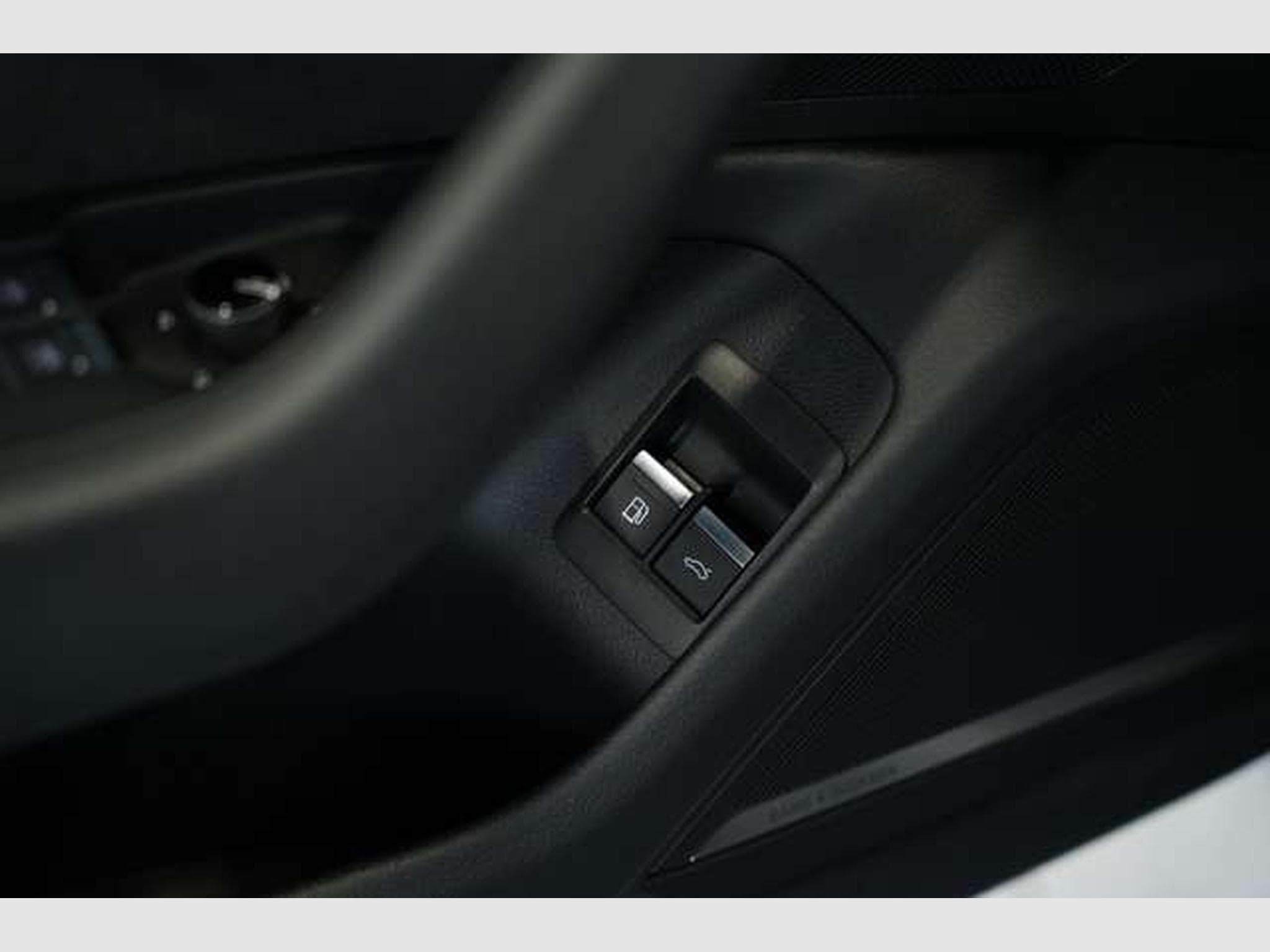 Audi A6 Avant 55 TFSI e q S line *2.HD*Pano*H-UP*B&O (2021) - Photo 24