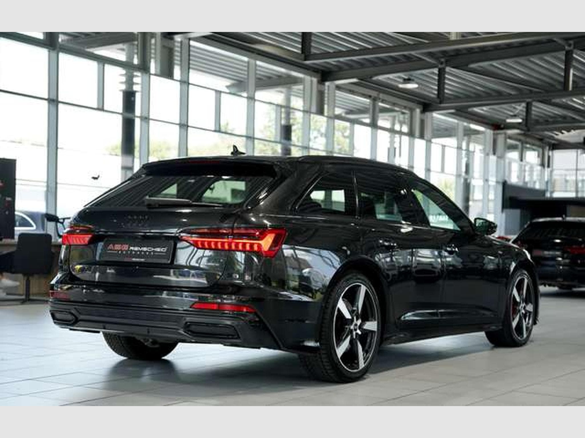 Audi A6 Avant 55 TFSI e q S line *2.HD*Pano*H-UP*B&O (2021) - Photo 6