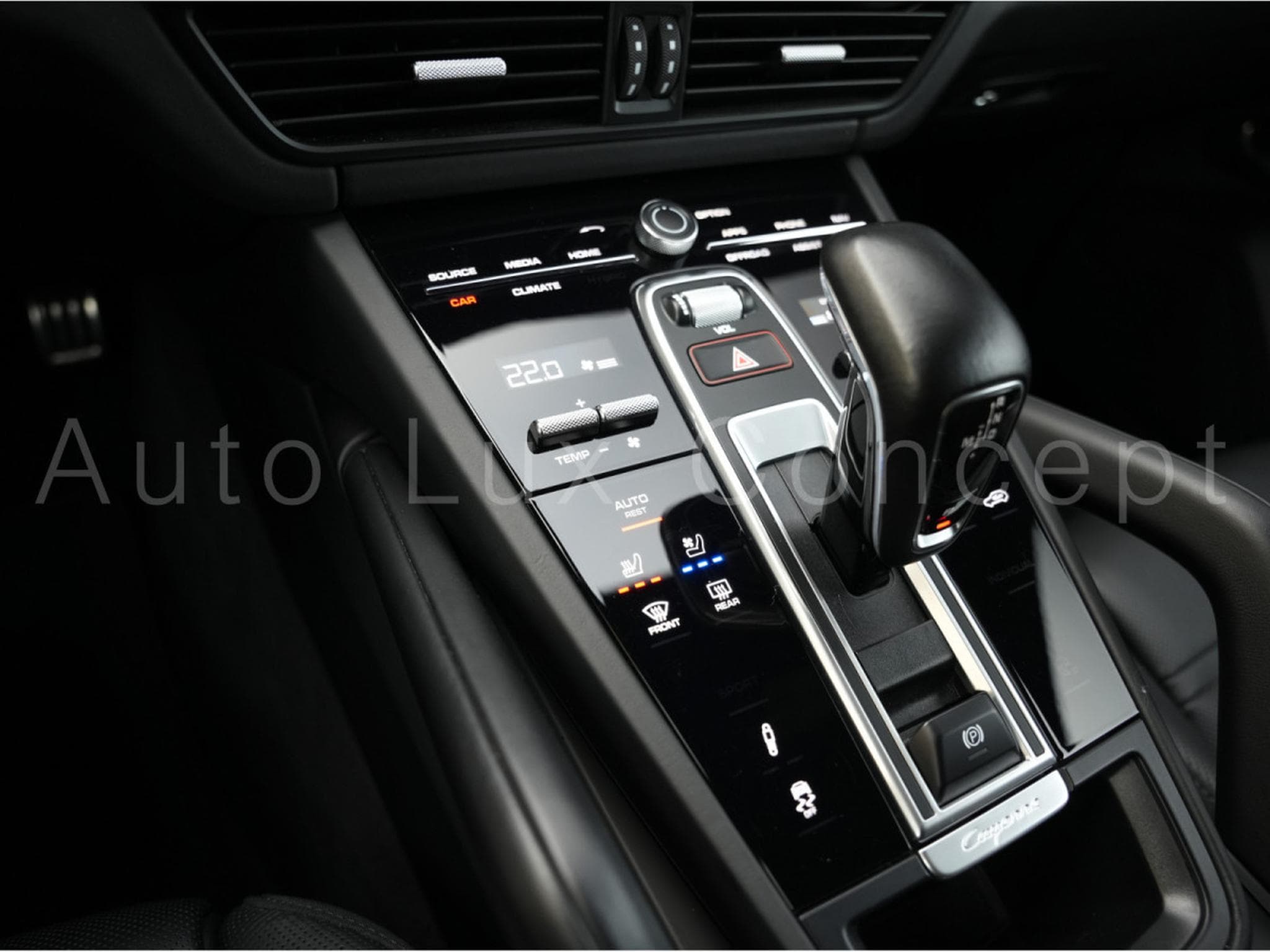 Porsche Cayenne GTS (2021) - Photo 20