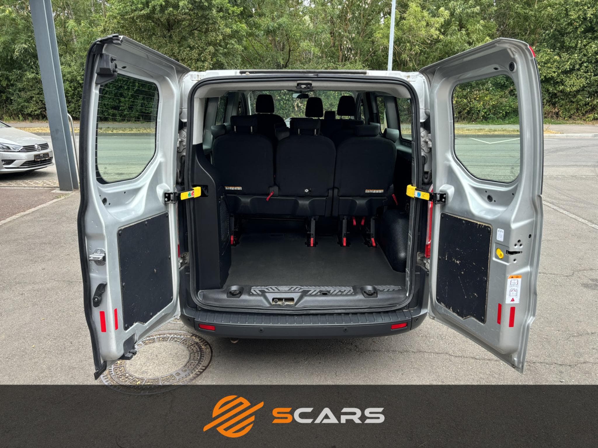 Ford Transit 2.0 TDCI 9 PLACES 131CV (2016) - Foto 11
