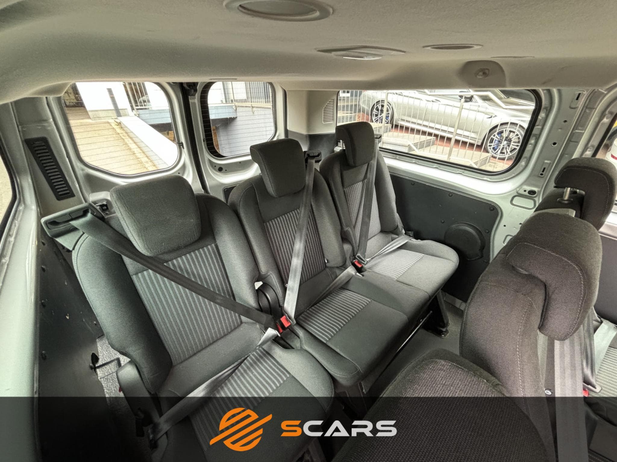 Ford Transit 2.0 TDCI 9 PLACES 131CV (2016) - Foto 13