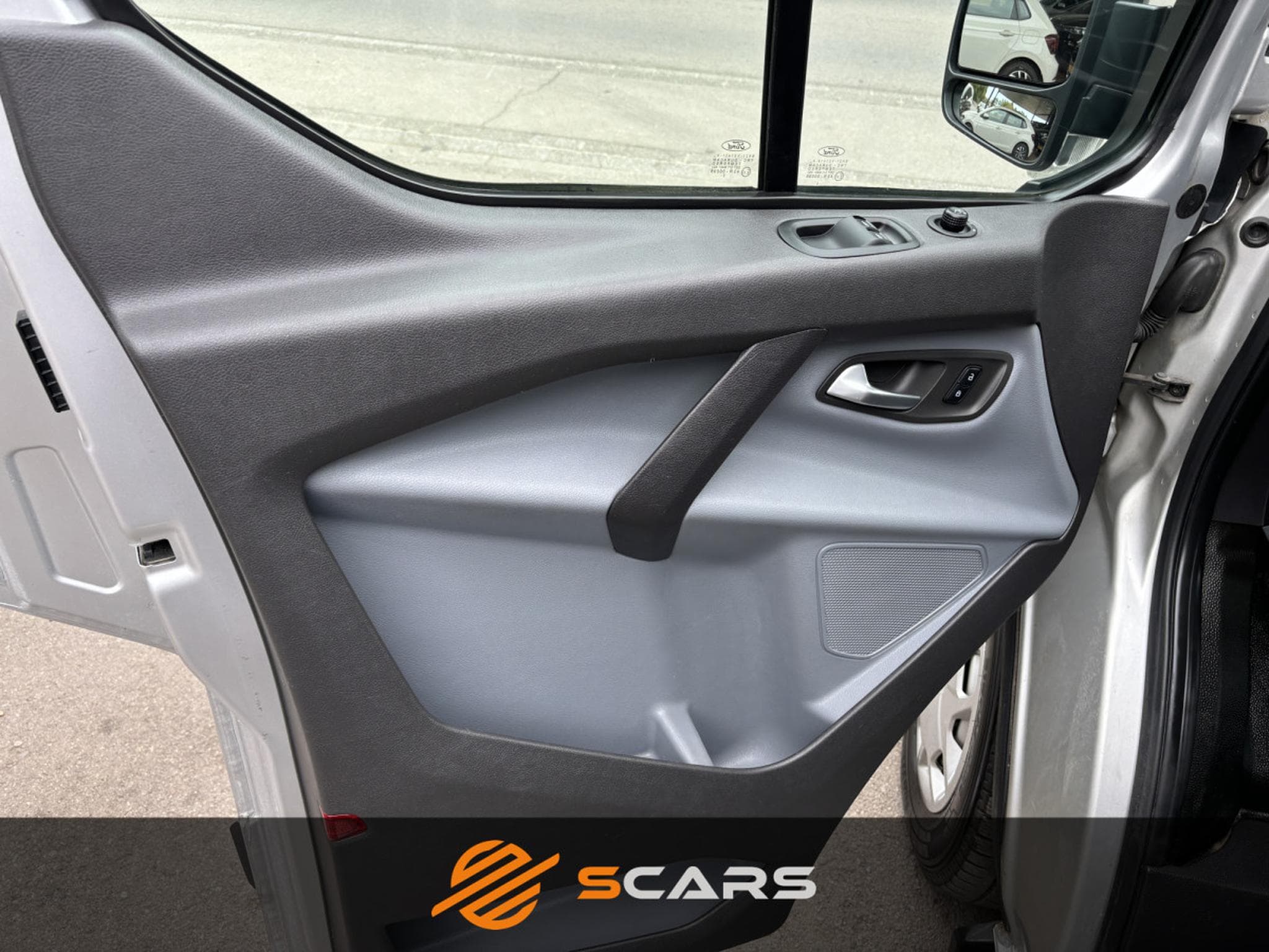 Ford Transit 2.0 TDCI 9 PLACES 131CV (2016) - Foto 15