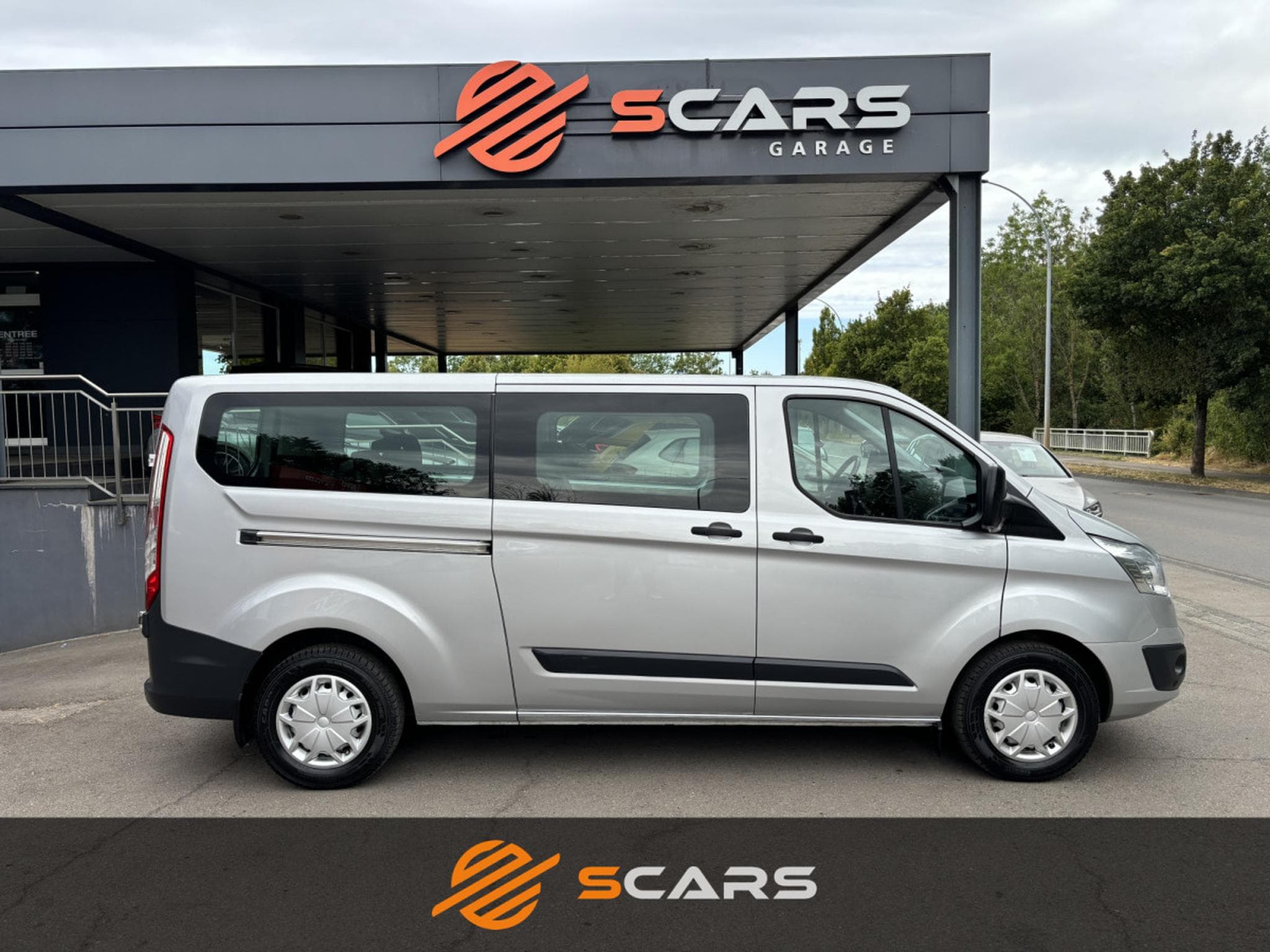 Ford Transit 2.0 TDCI 9 PLACES 131CV (2016) - Foto 3