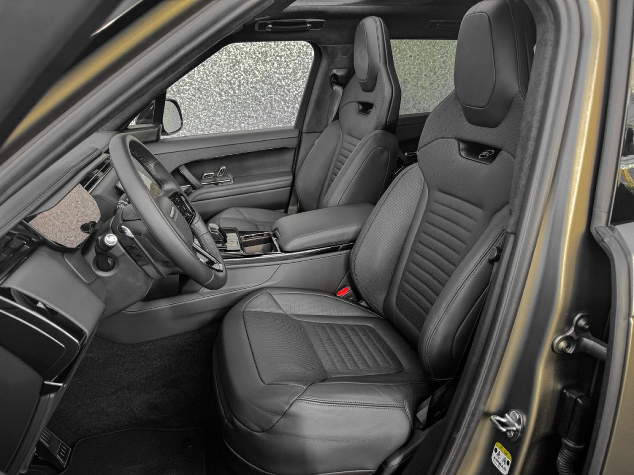 Land-Rover Range Rover Sport SV EDITION ONE CARBON BRONZE / V8 4.4/ 23*/ PANO/ VOLL (2024) - Foto 4