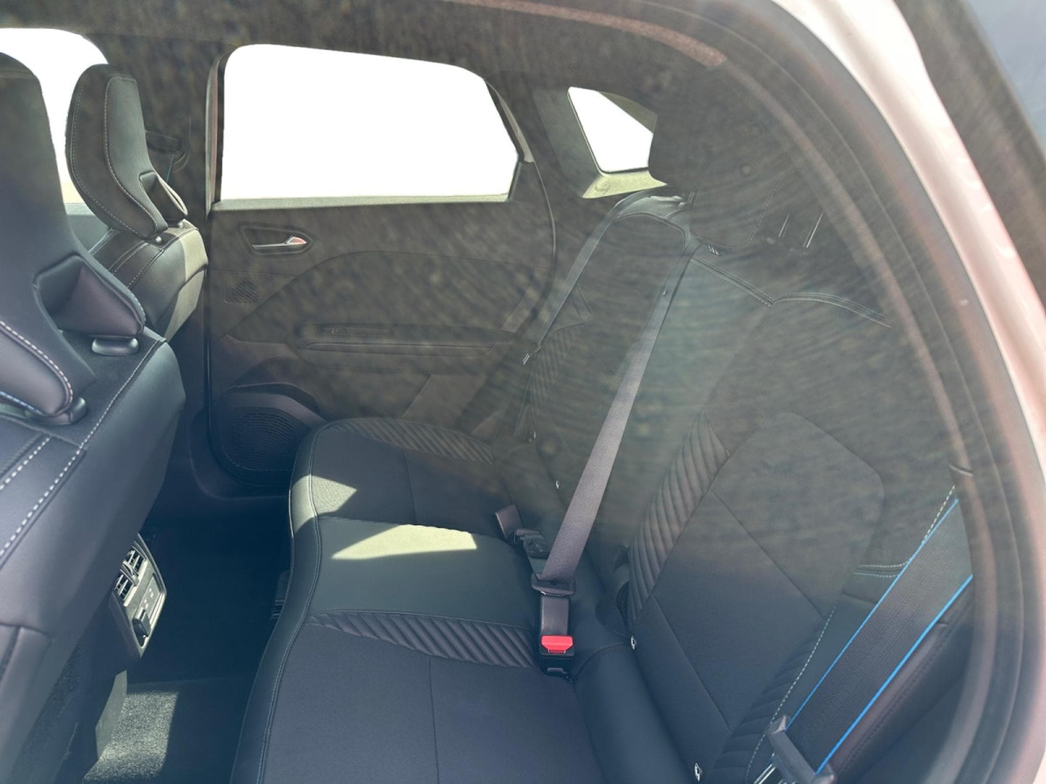 Renault Symbioz 1.6 Esprit Alpine full hybrid E-Tech (2025) - Foto 7