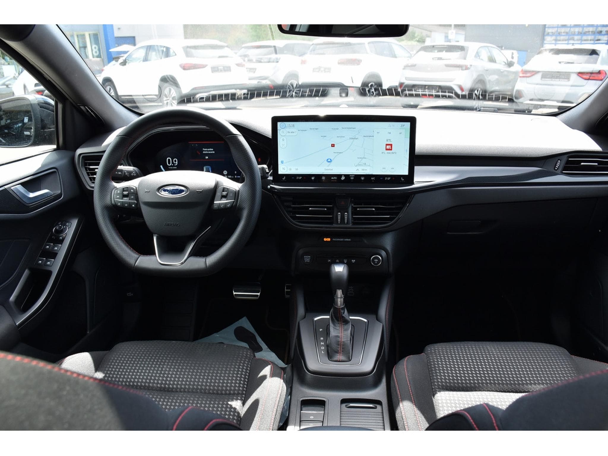 Ford Focus 1.0 EcoBoost ST-Line X MHEV Auto. PANO ACC BLIS CAM 1° MAIN (2024) - Foto 10