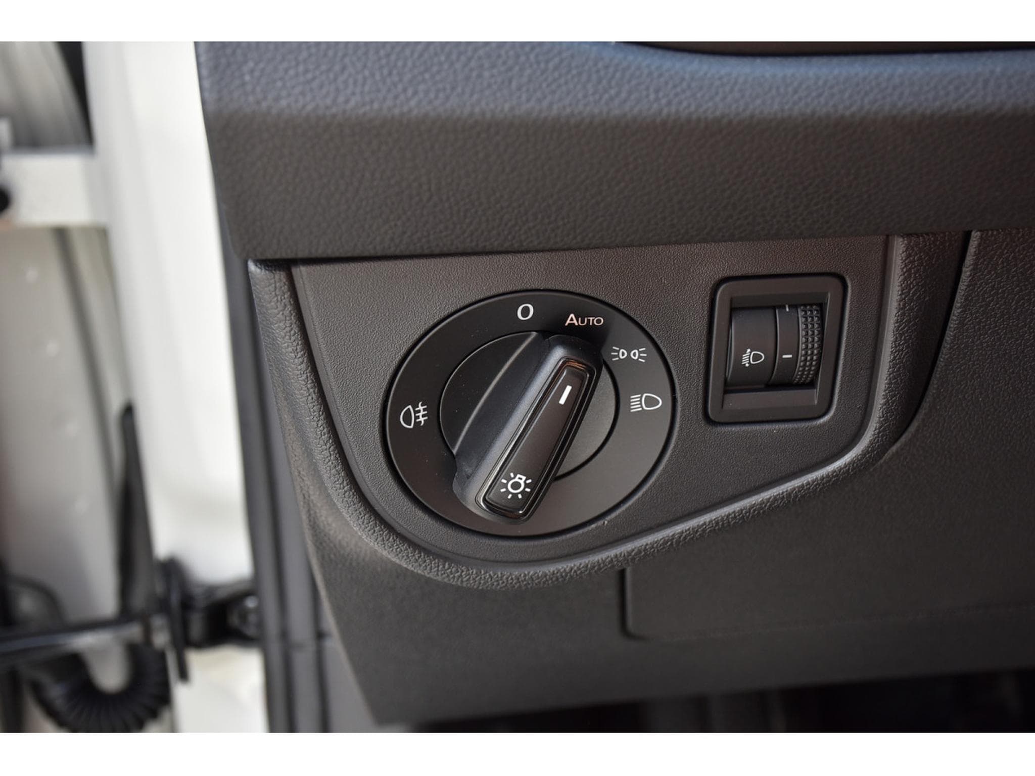 VW Polo 1.0 MPI SG CHFF APP-CONNECT PDC LED NEUVE (2026) - Foto 16