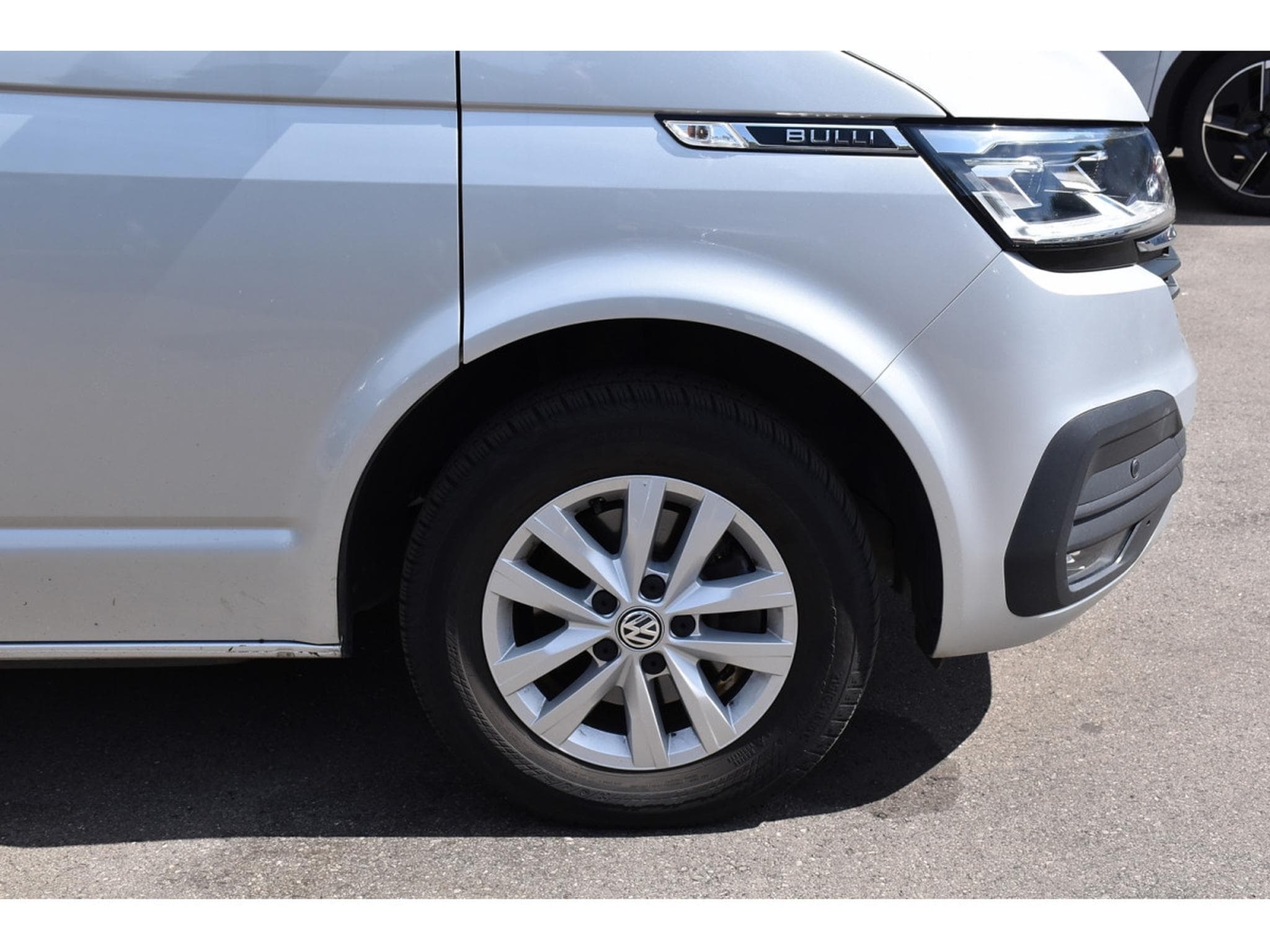 VW T6.1 2.0 TDI Bulli DSG 7PL. ACC SIDE GPS CAM ATT RMQ LED (2021) - Foto 5