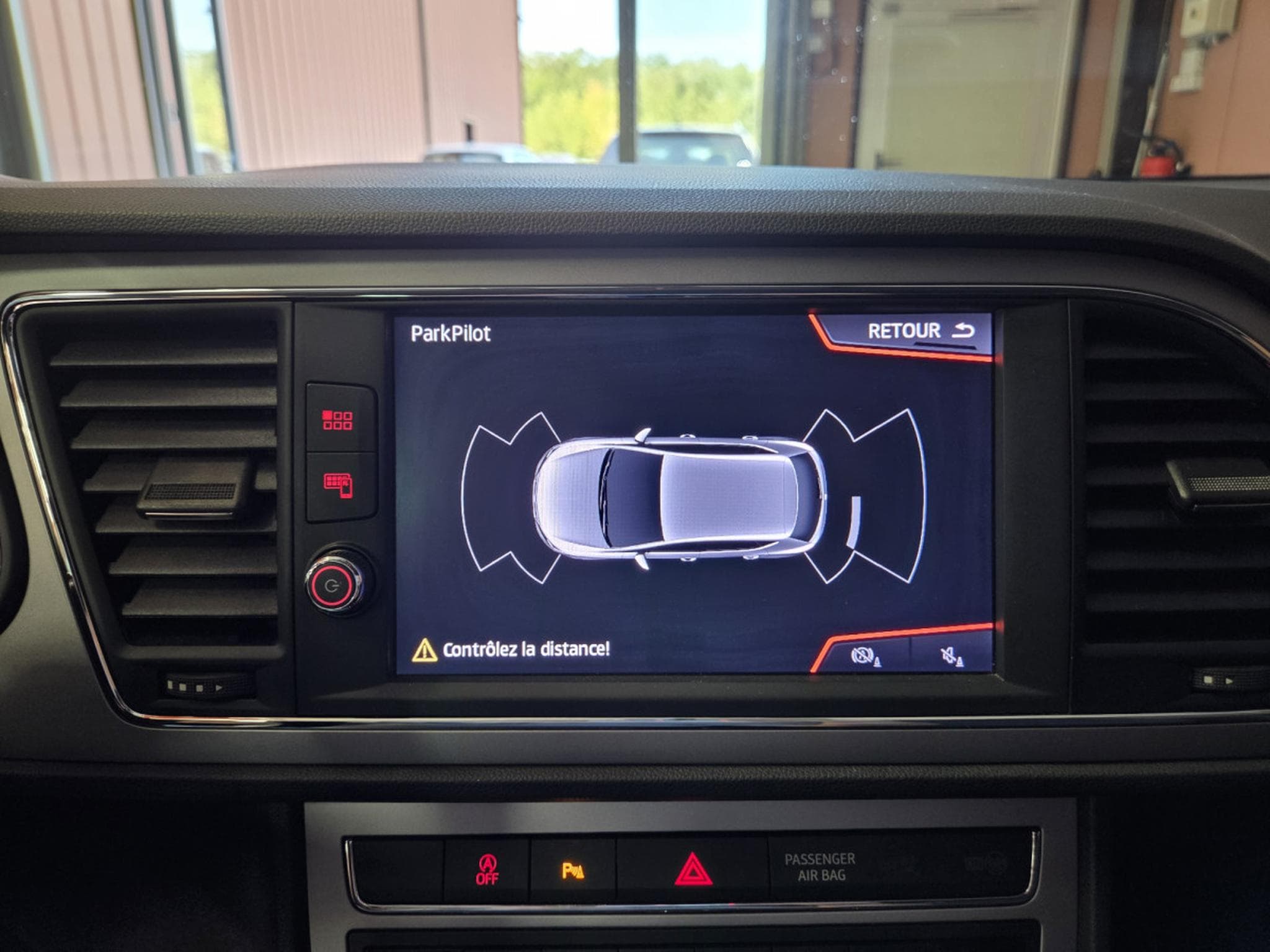 Seat Leon TDI DSG 150CV (2020) - Photo 16