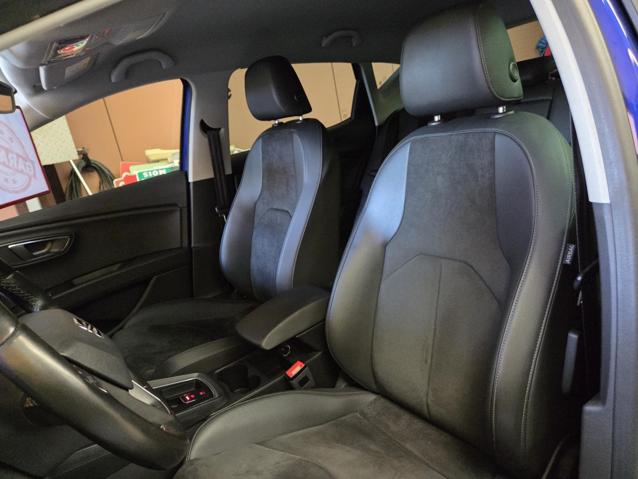 Seat Leon TDI DSG 150CV (2020) - Photo 9