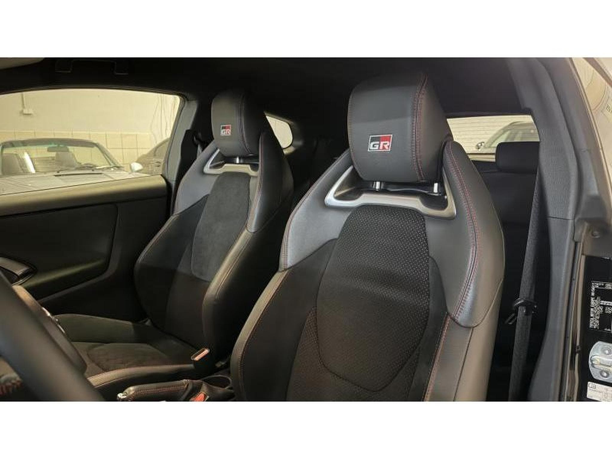 Toyota Yaris GR HIGH PERF PAKET *MILTEK (2021) - Photo 12
