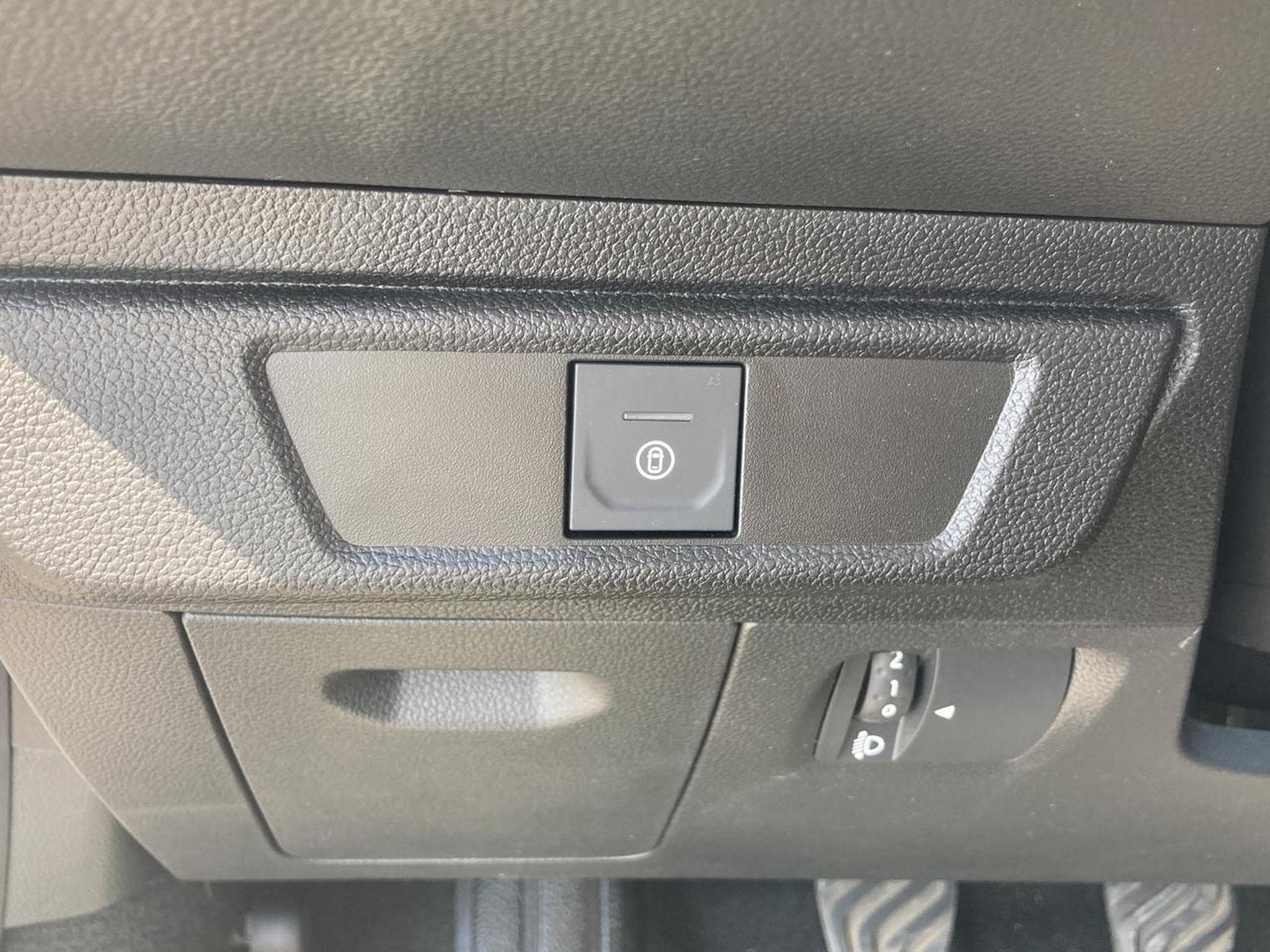 Dacia SANDERO 1.0 TCE 90 JOURNEY (2025) - Photo 20