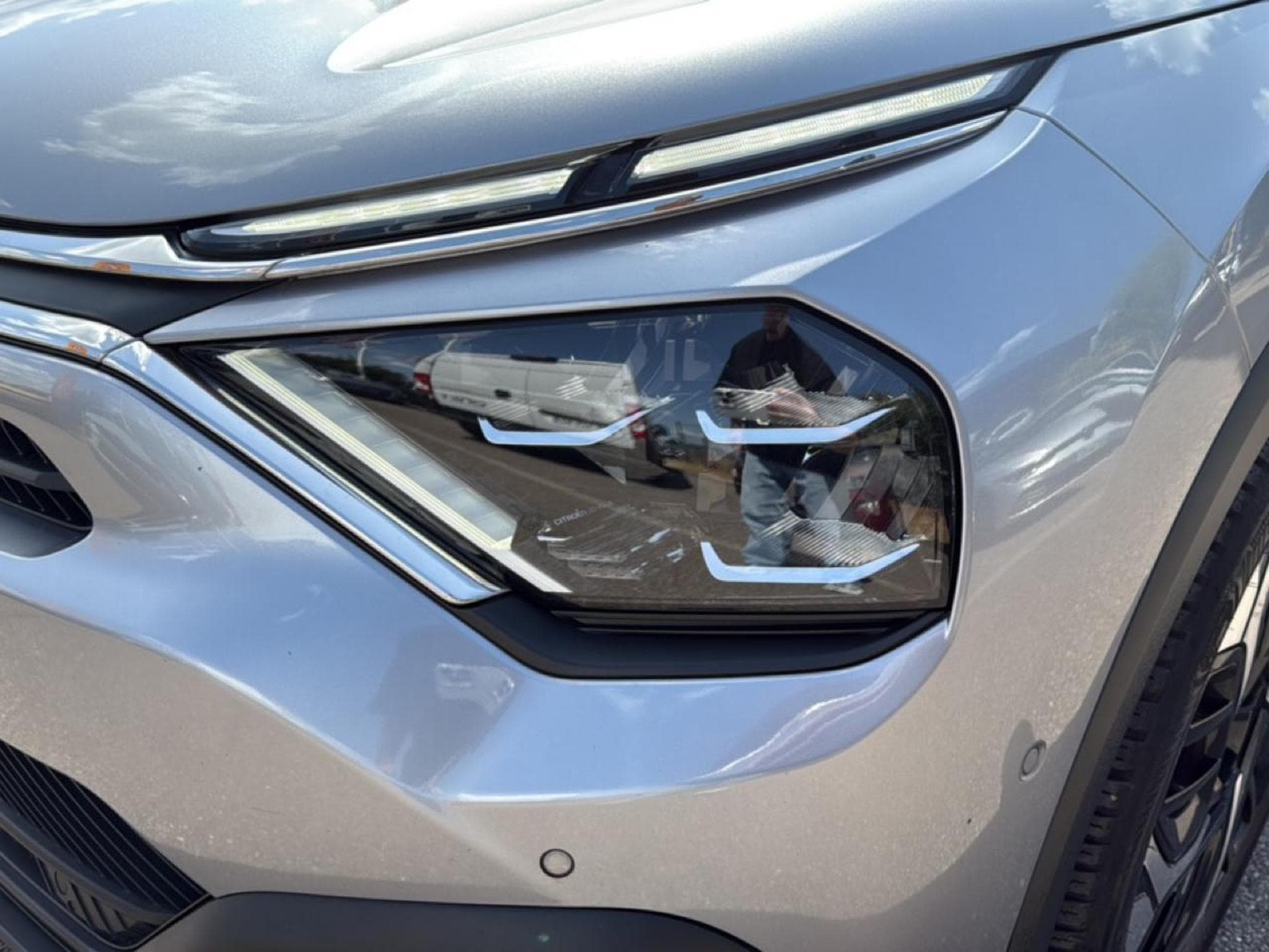 Citroen C4 BLUEHDI 130 SHINE EAT8 (2022) - Photo 19