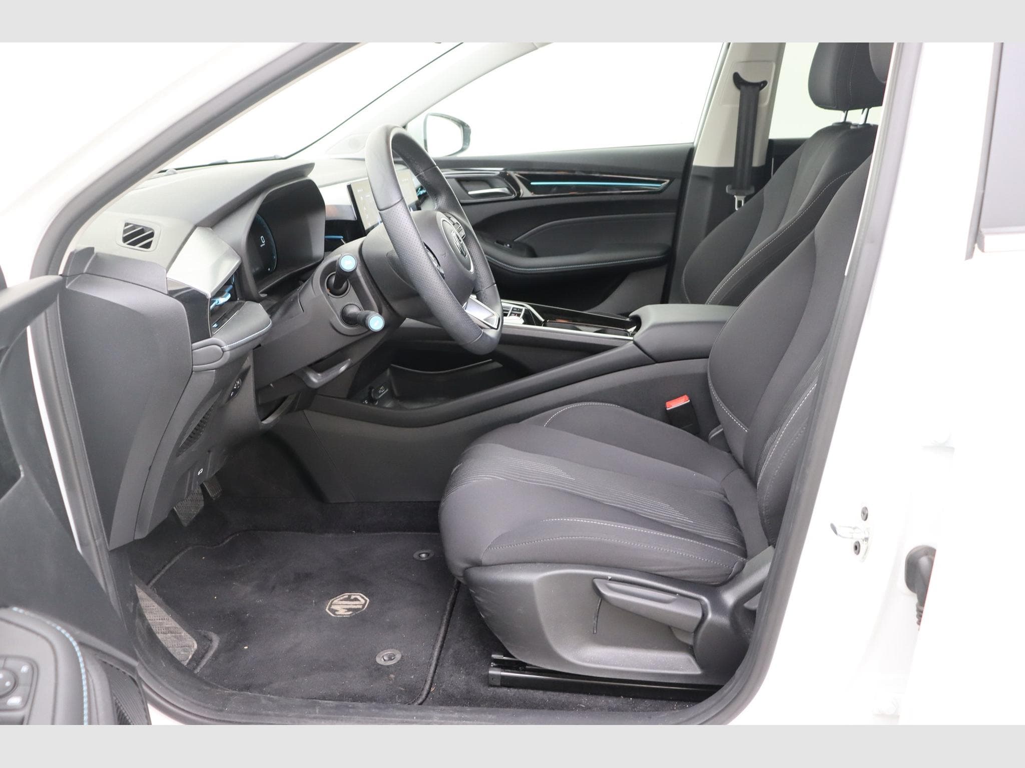 Mg MG5 Comfort (2024) - Photo 13