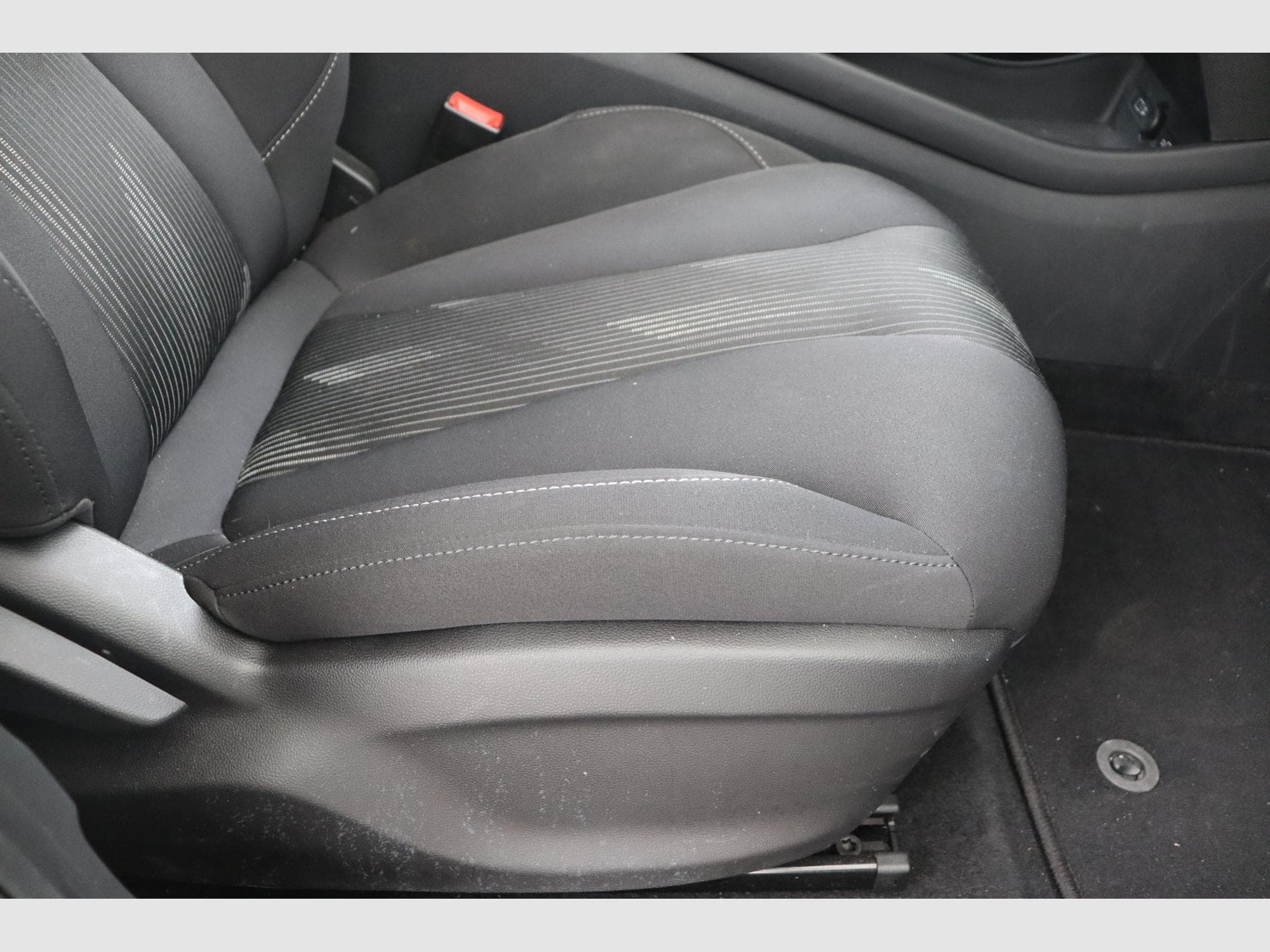 Mg MG5 Comfort (2024) - Photo 16