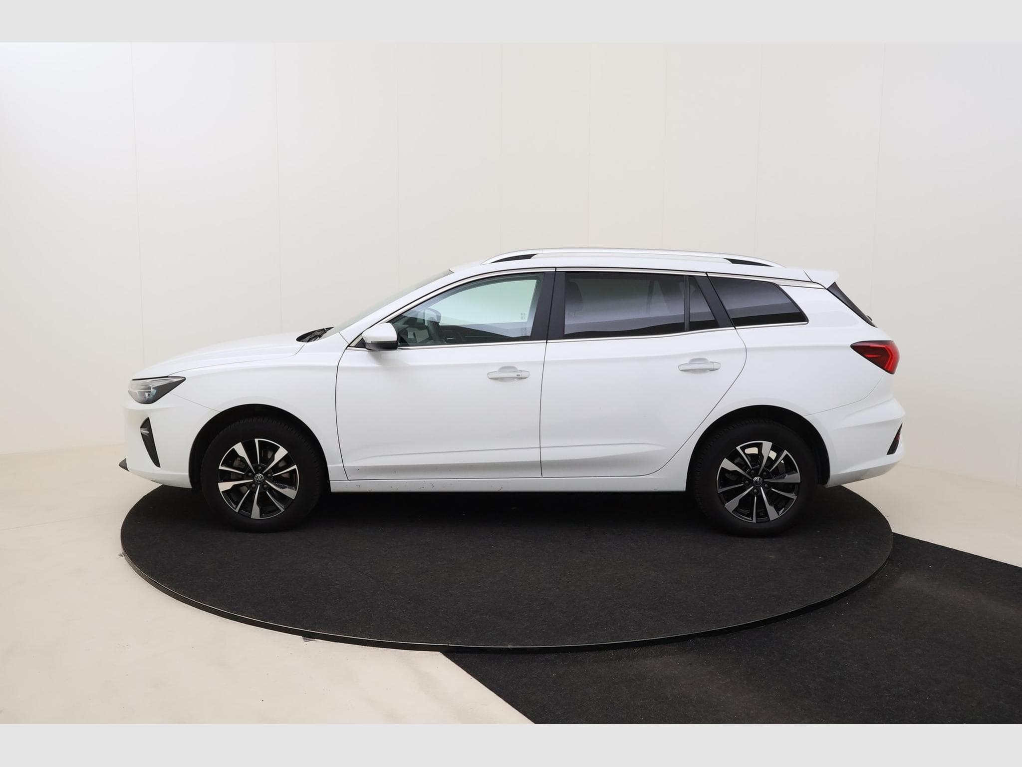 Mg MG5 Comfort (2024) - Photo 9