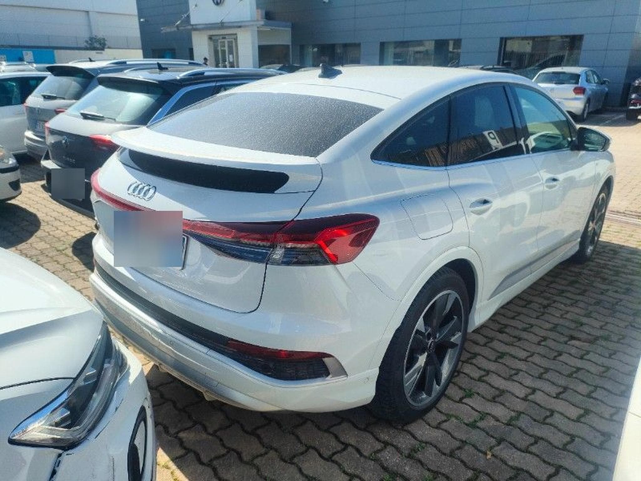 Audi Q4 e-tron S line Sportback 40 (2022) - Photo 3