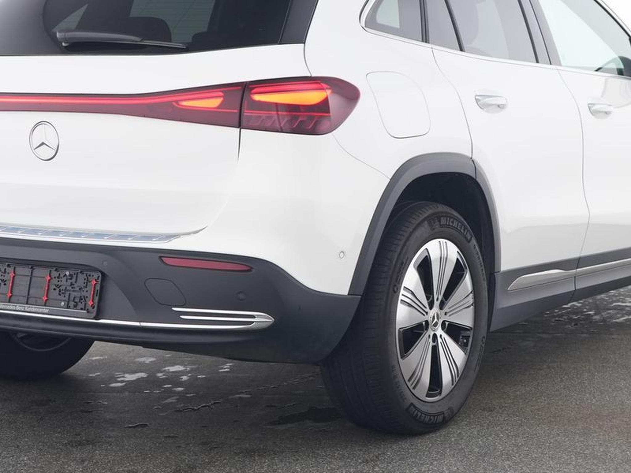Mercedes EQA Progressive Advanced (2025) - Photo 4