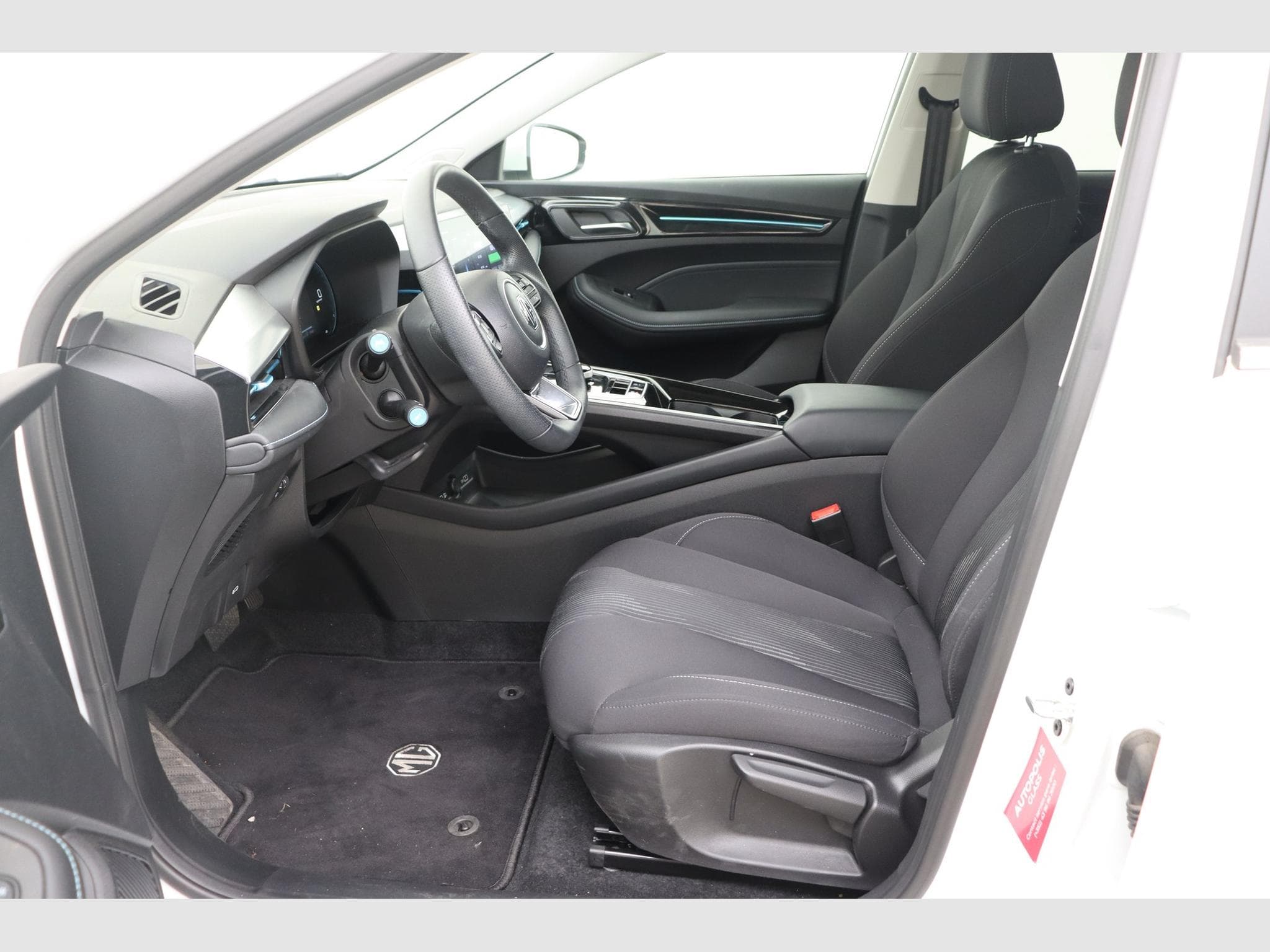 Mg MG5 Comfort (2024) - Photo 13