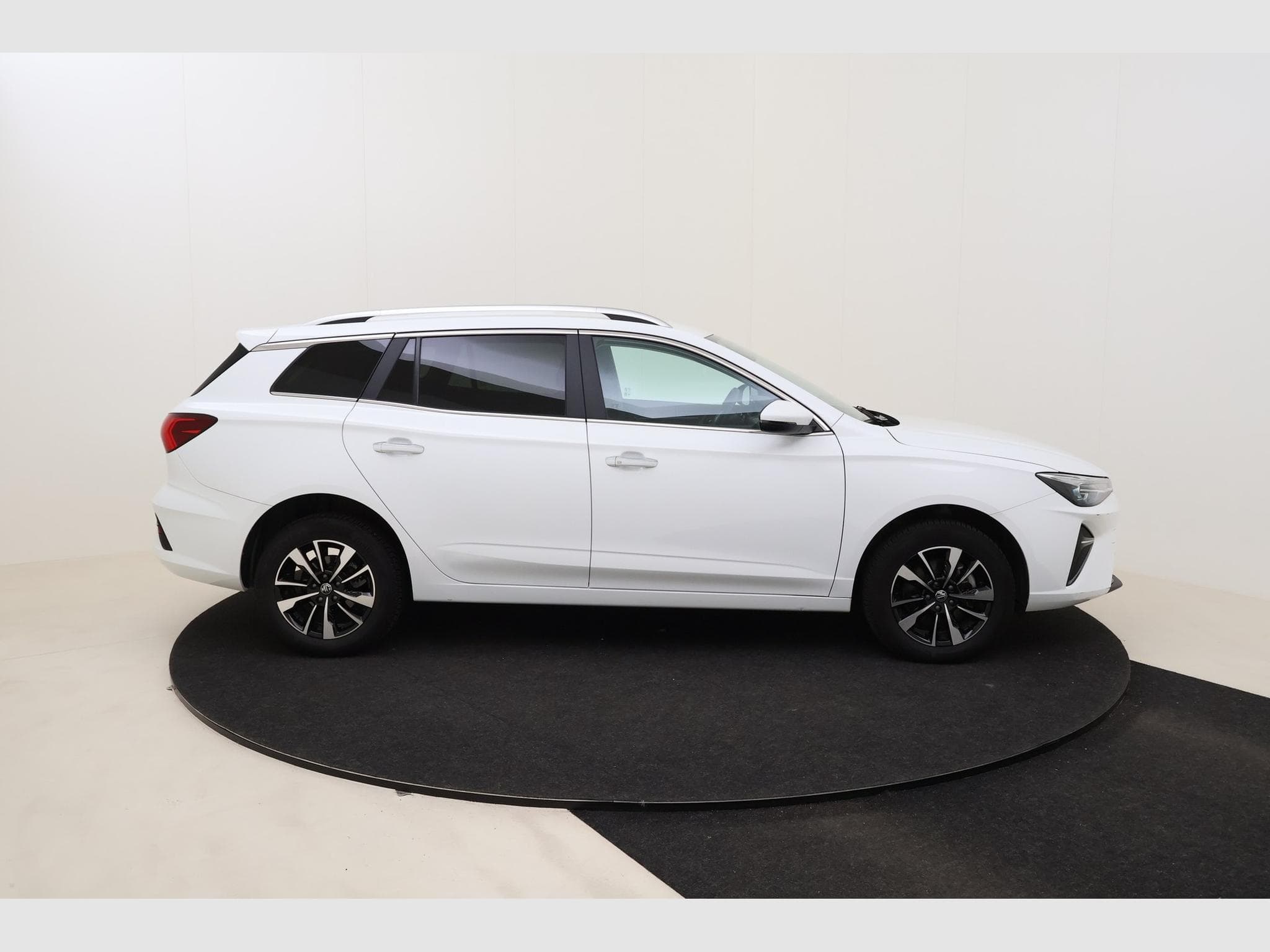 Mg MG5 Comfort (2024) - Photo 4