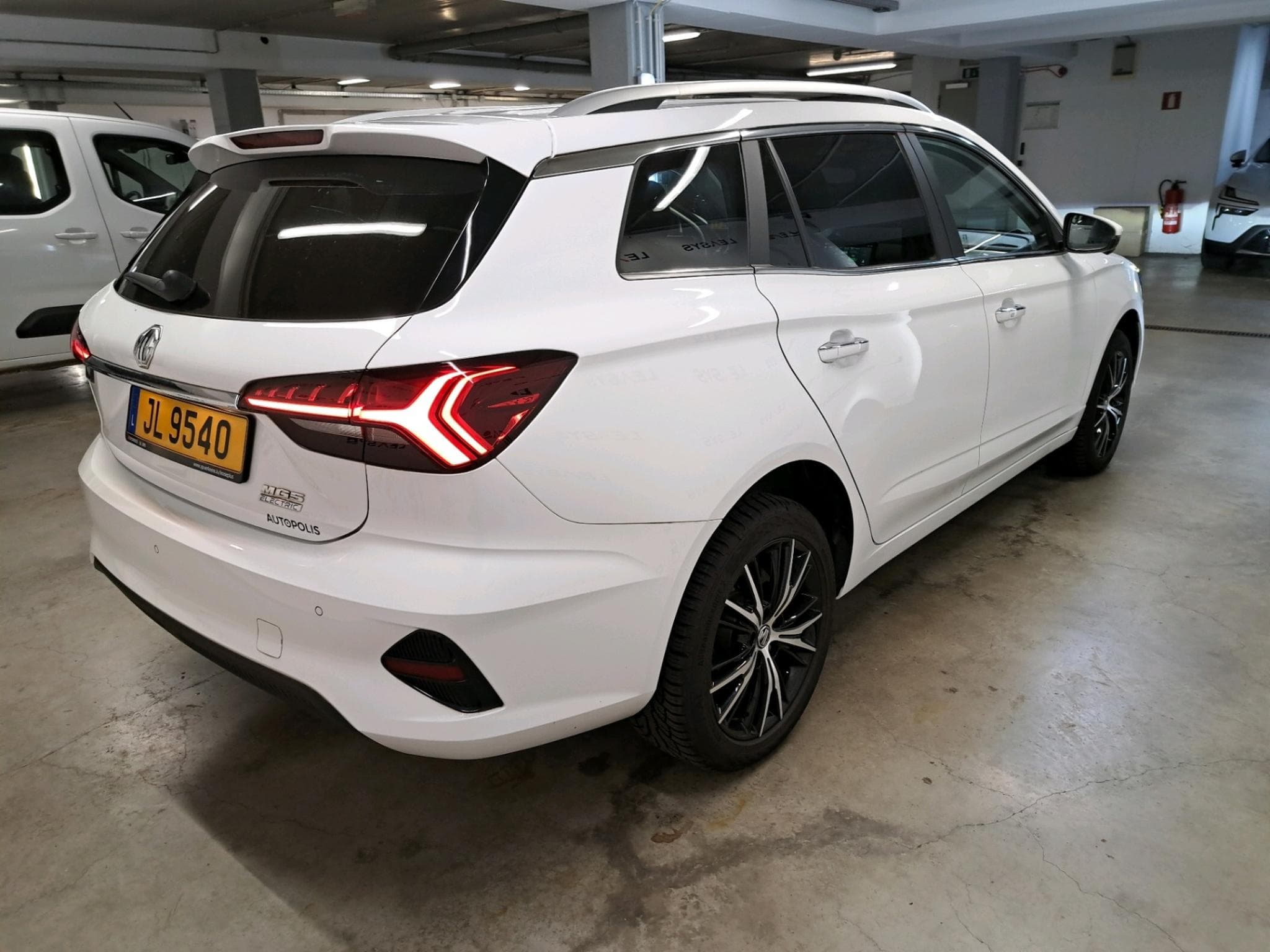 Mg MG5 Luxury (2024) - Photo 2