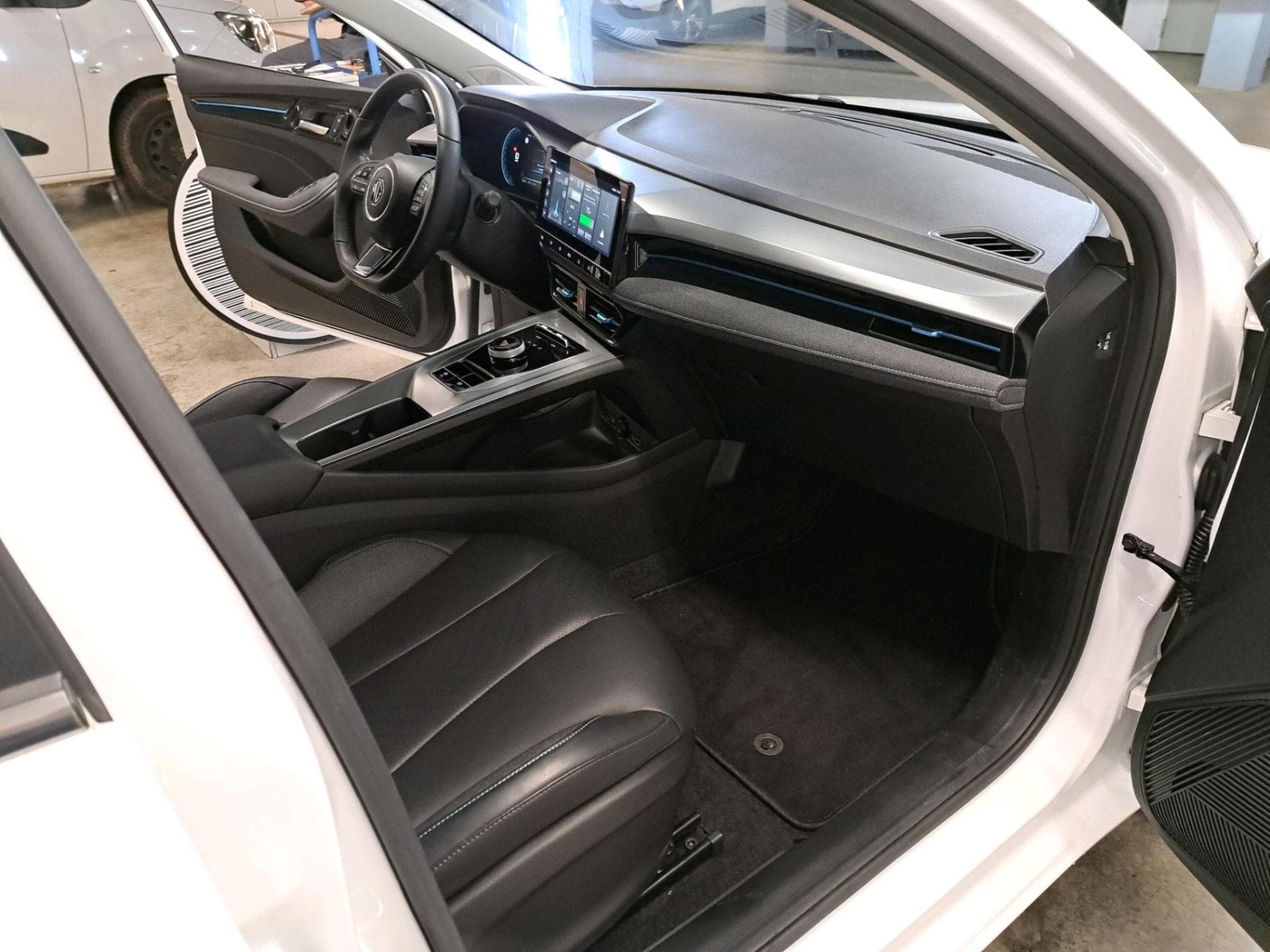 Mg MG5 Luxury (2024) - Photo 9