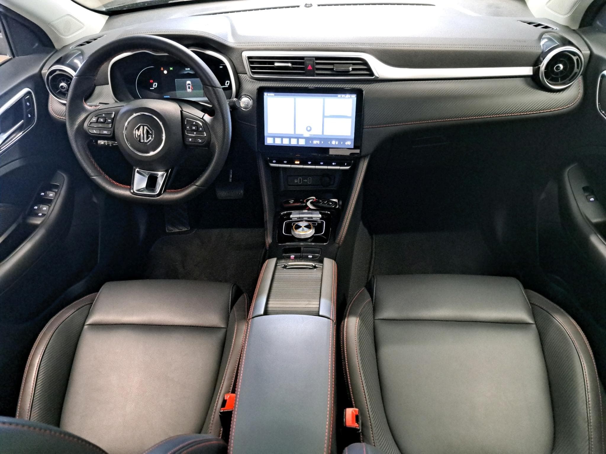 Mg ZS EV Luxury 11 kW Lader (2024) - Photo 7
