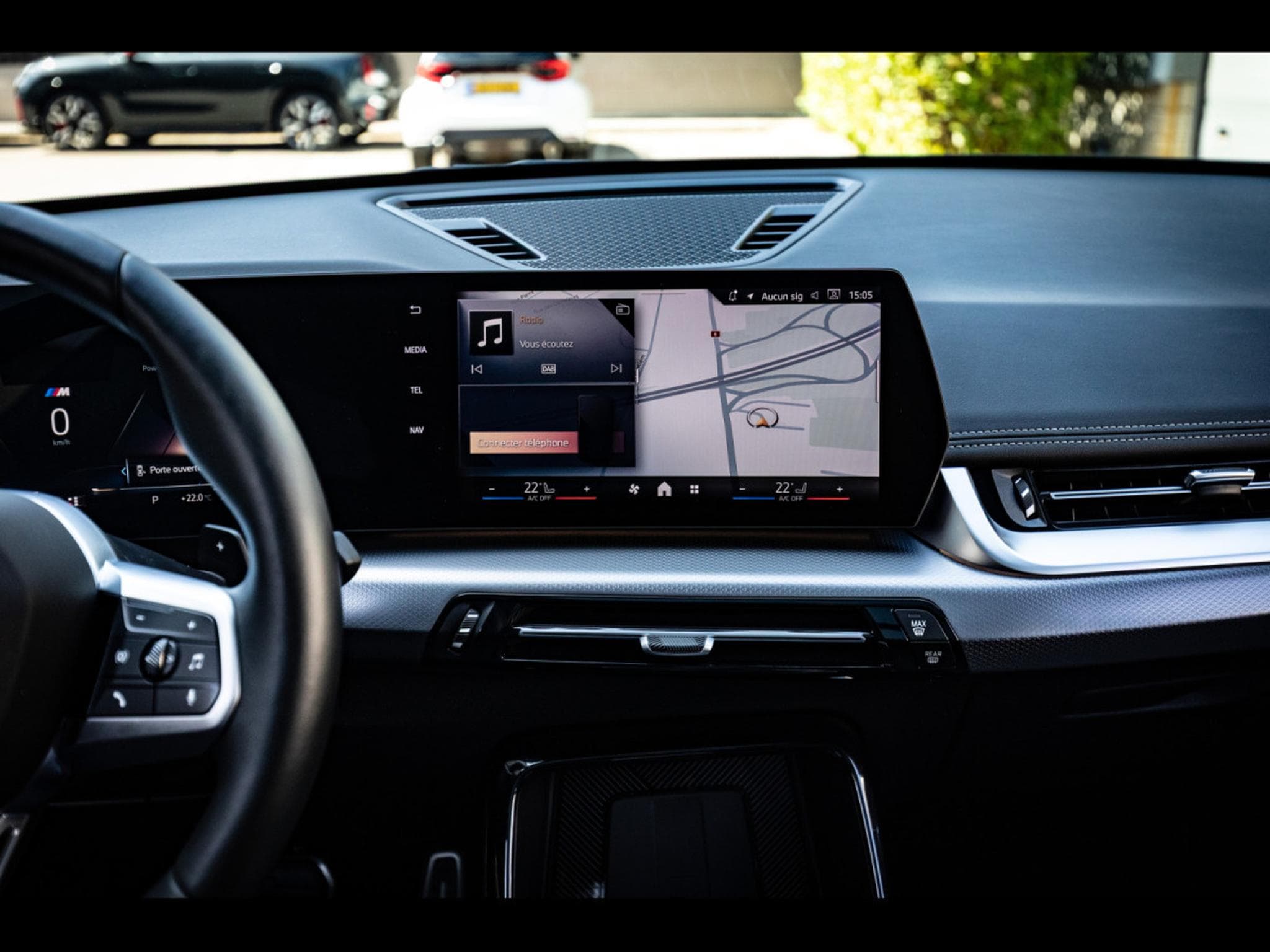 BMW X1 XDRIVE23D M SPORT - BLACK SAPPHIRE METALLIC (2025) - Photo 19