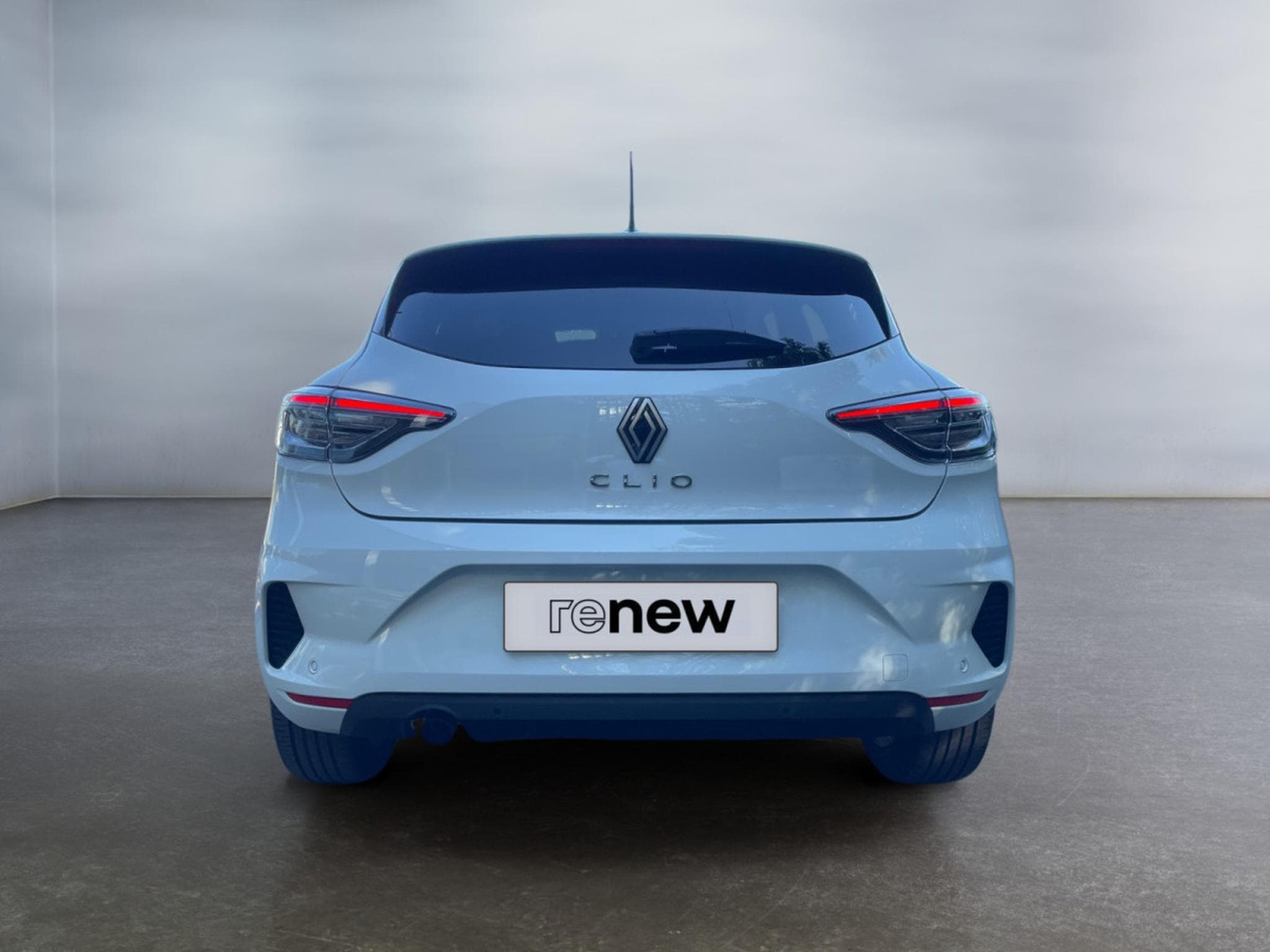 Renault Clio 1.0 TCe Evolution (2025) - Photo 4