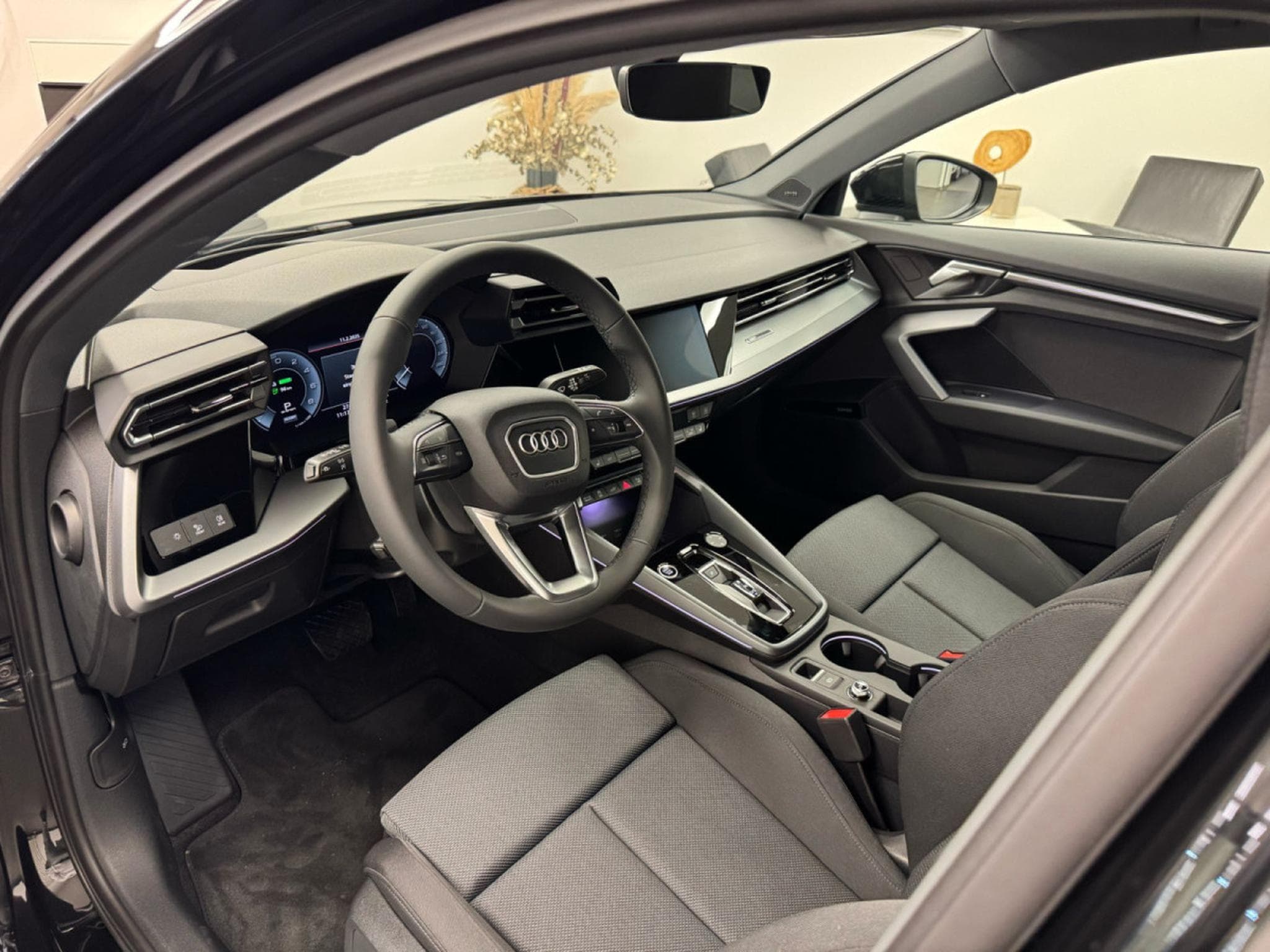 Audi A3 Sportback advanced 40 TFSI e 204 CV / 150 kW S tronic (2025) - Photo 4